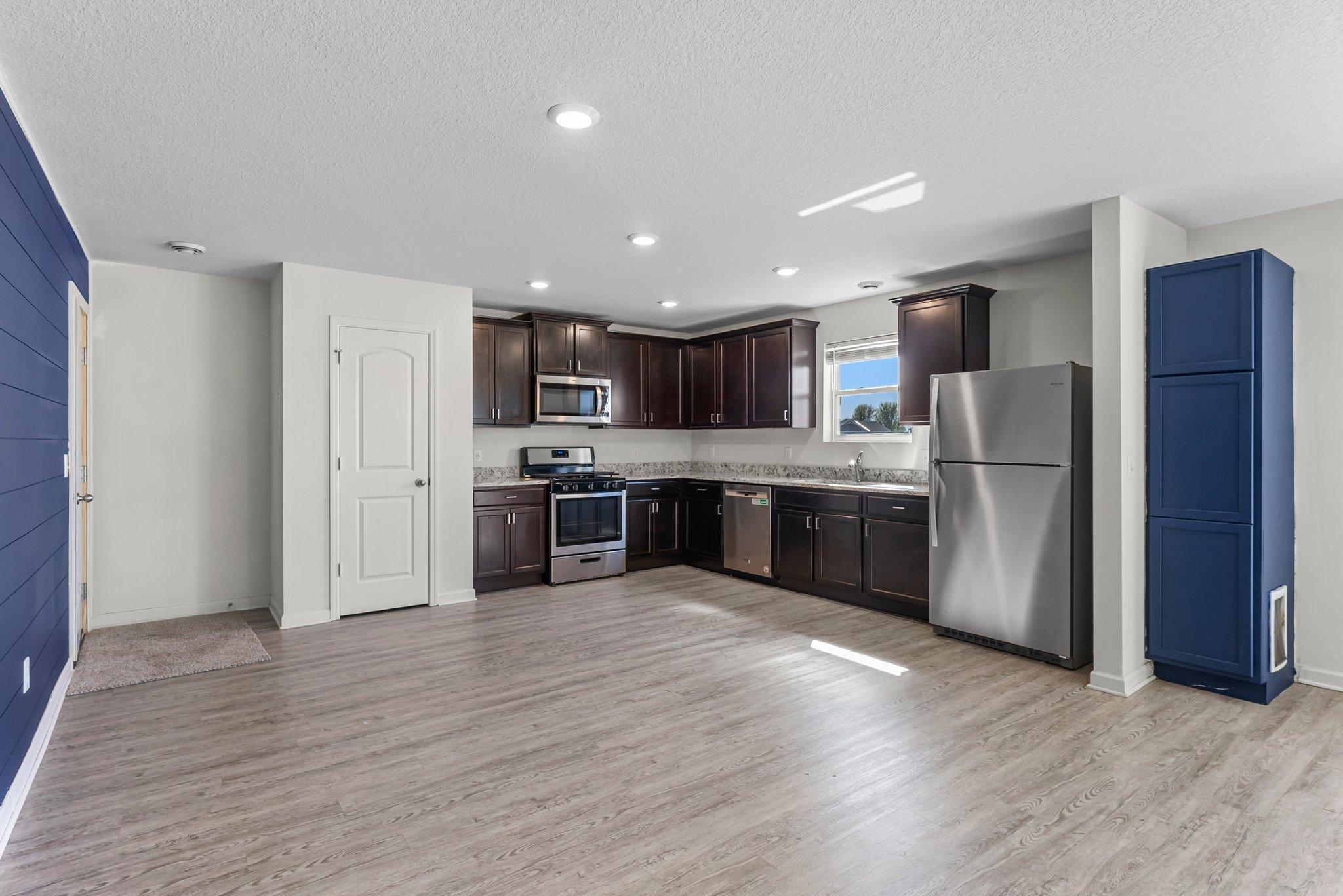 19220 Sanford Avenue