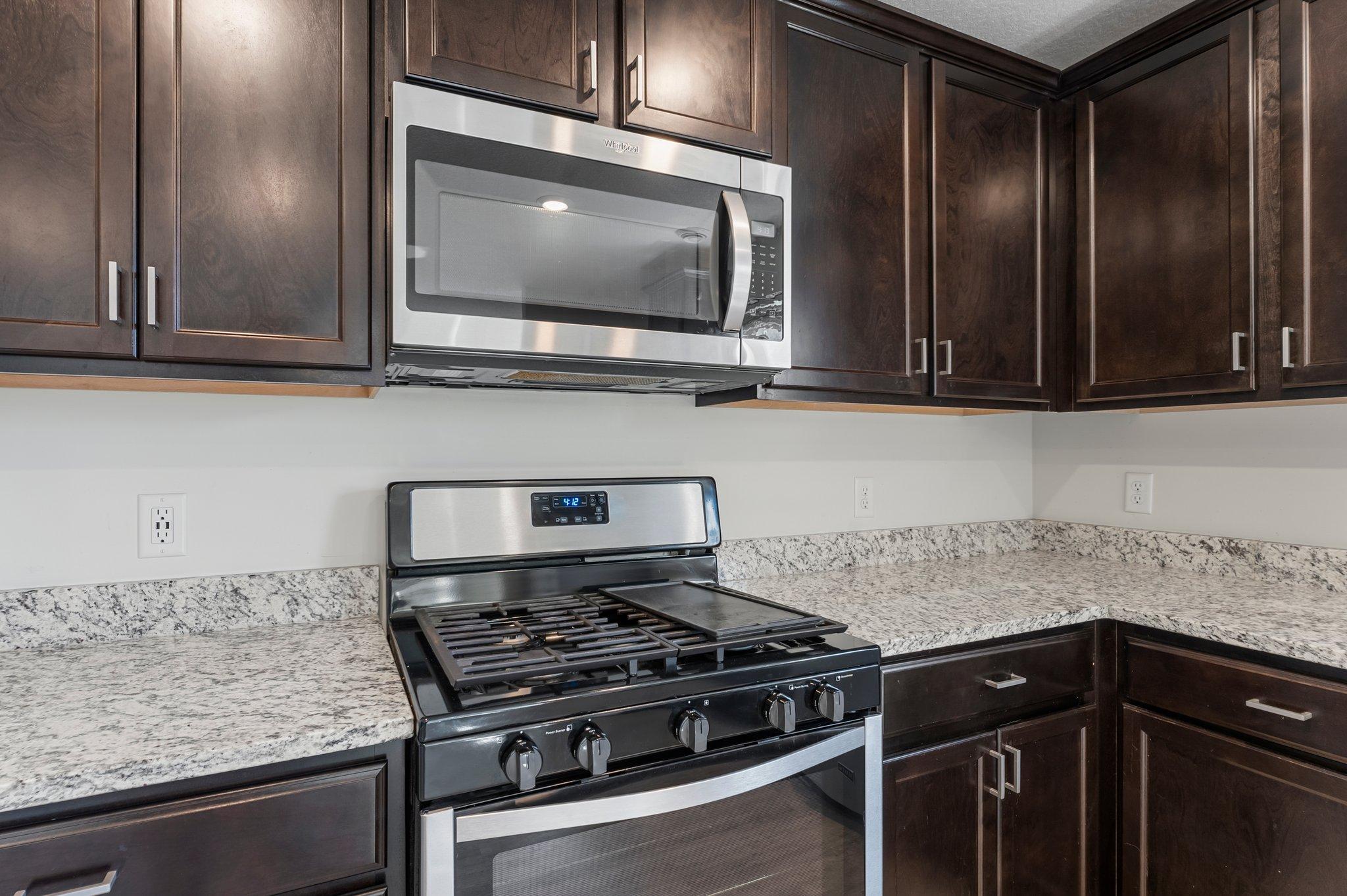 19220 Sanford Avenue