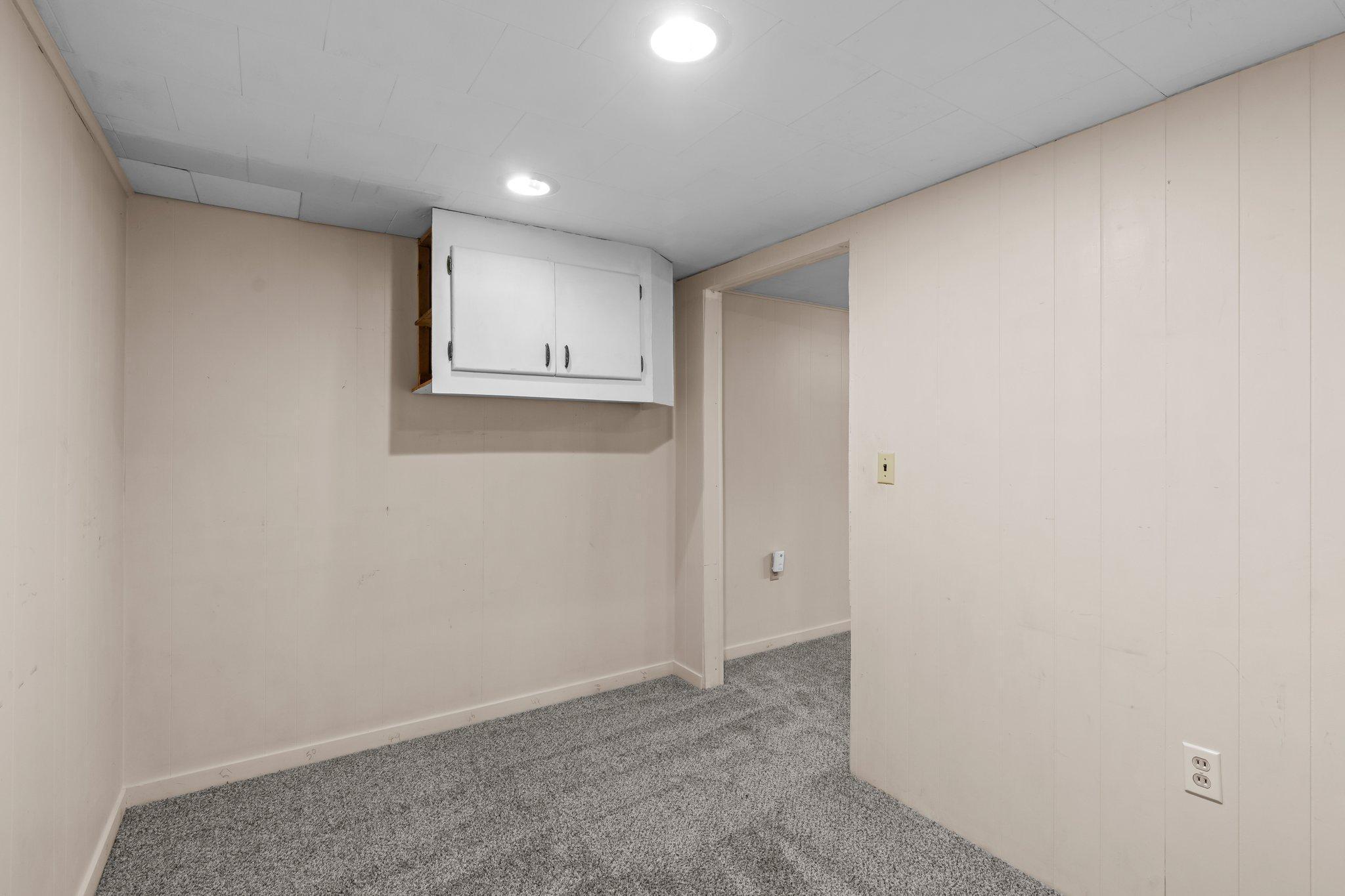 1300 Winnetka Avenue N