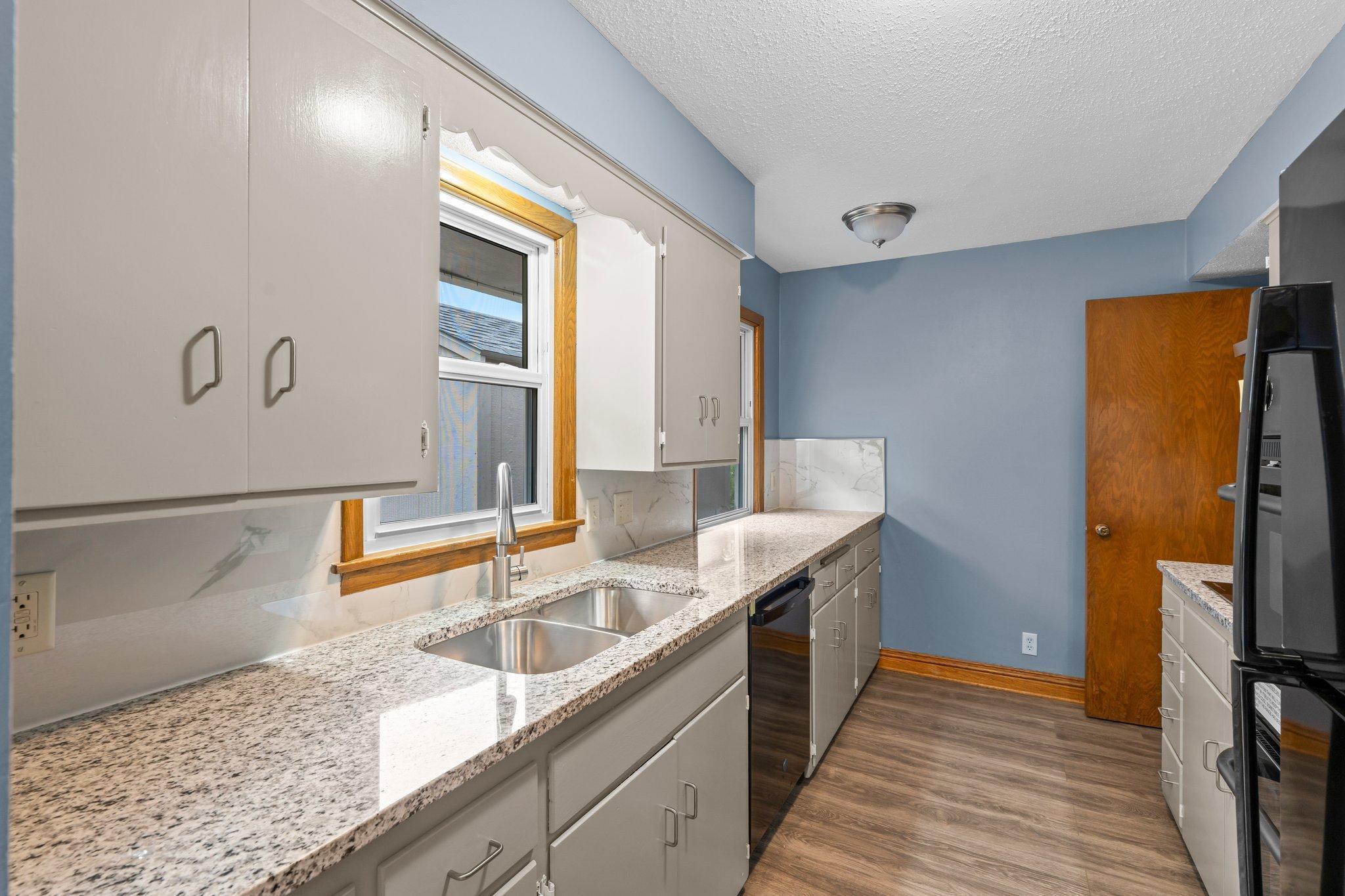 1300 Winnetka Avenue N