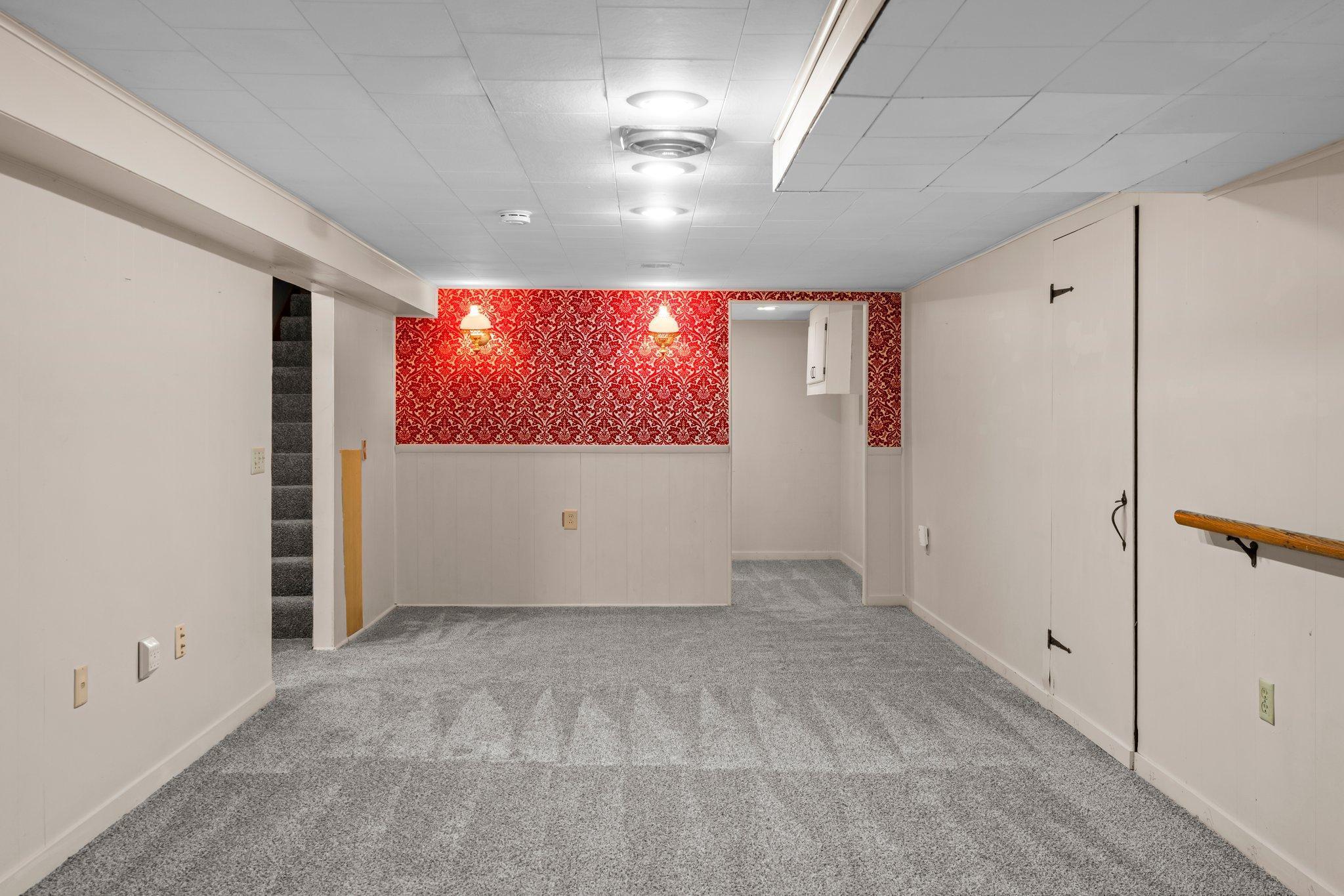 1300 Winnetka Avenue N