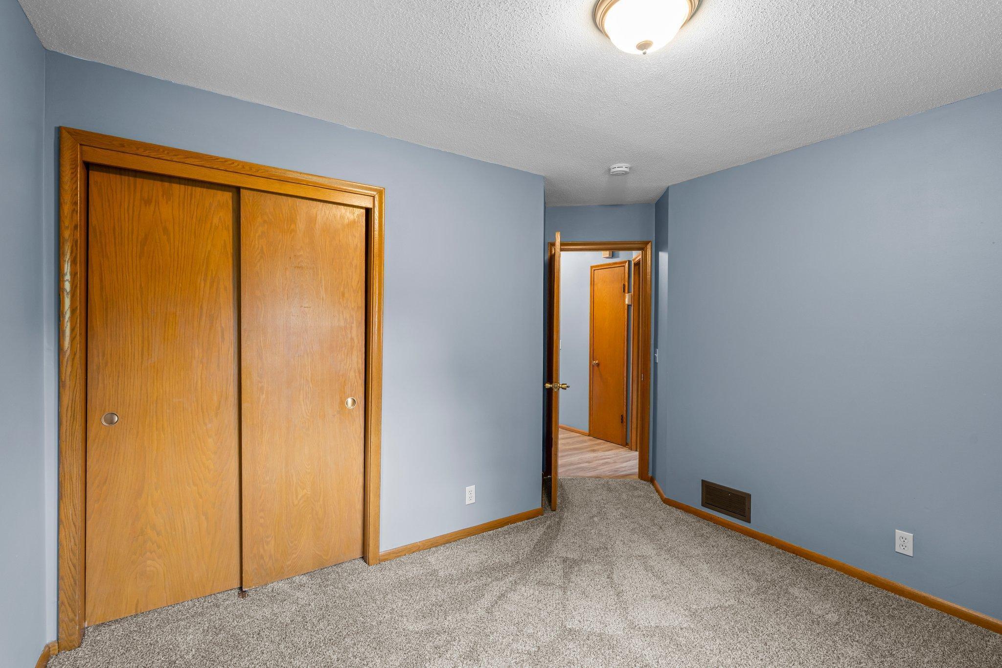 1300 Winnetka Avenue N