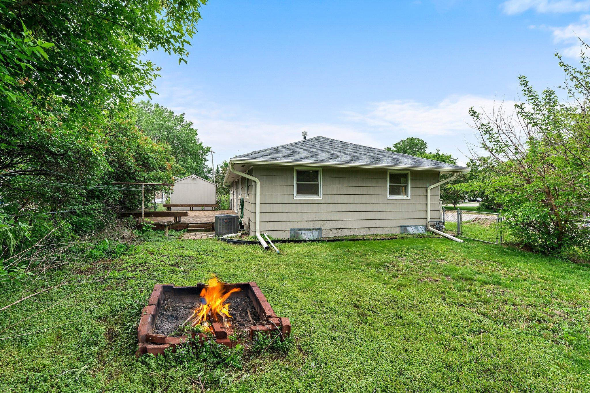 1300 Winnetka Avenue N