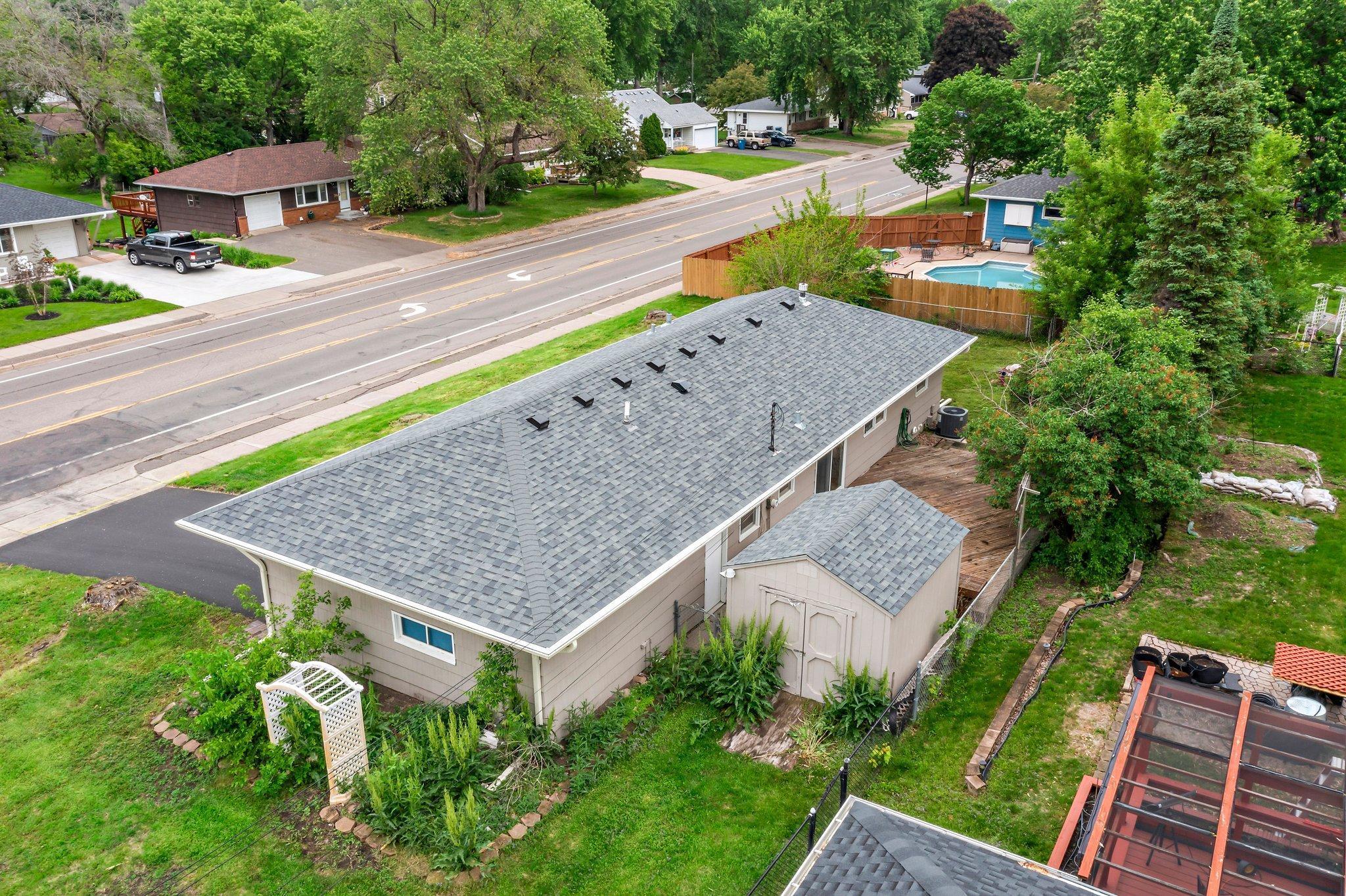 1300 Winnetka Avenue N