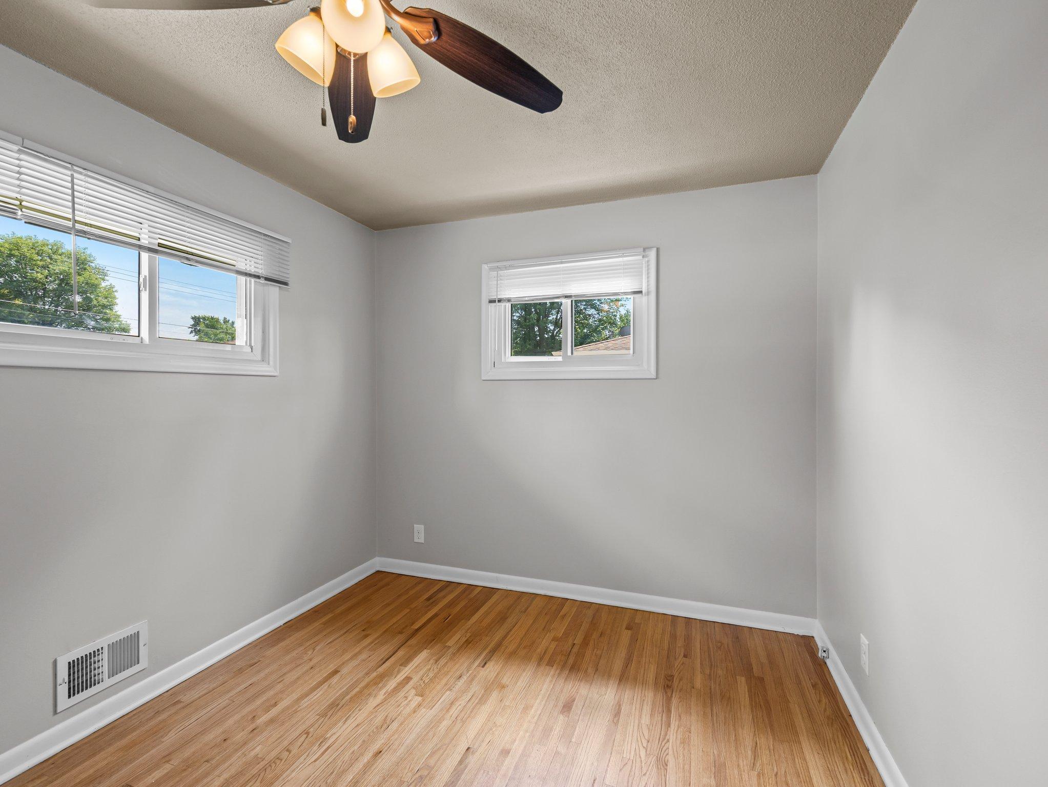 6555 Monroe Street NE