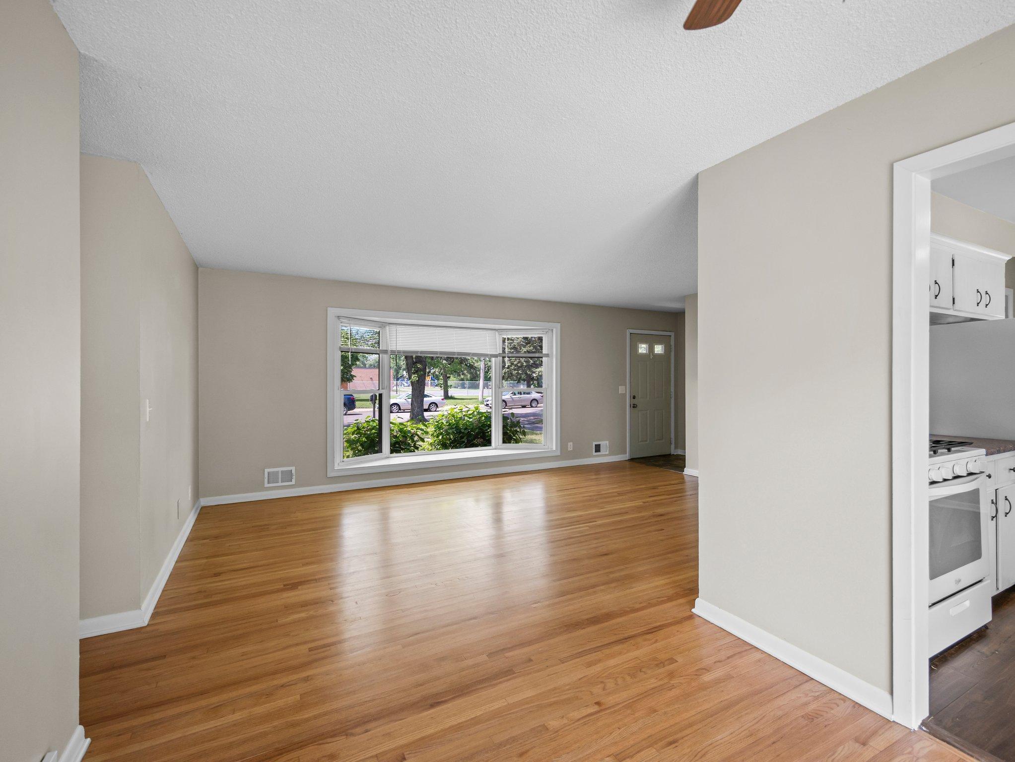 6555 Monroe Street NE