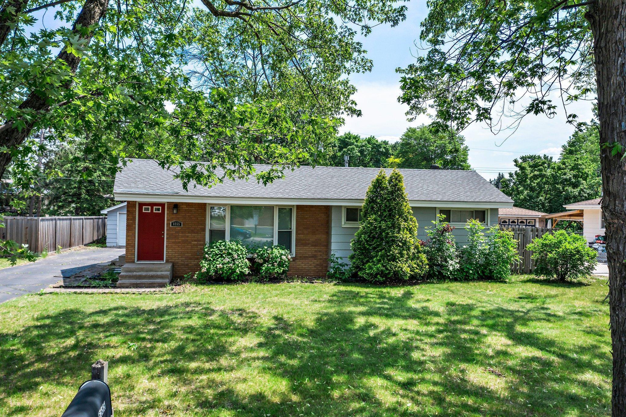 6555 Monroe Street NE