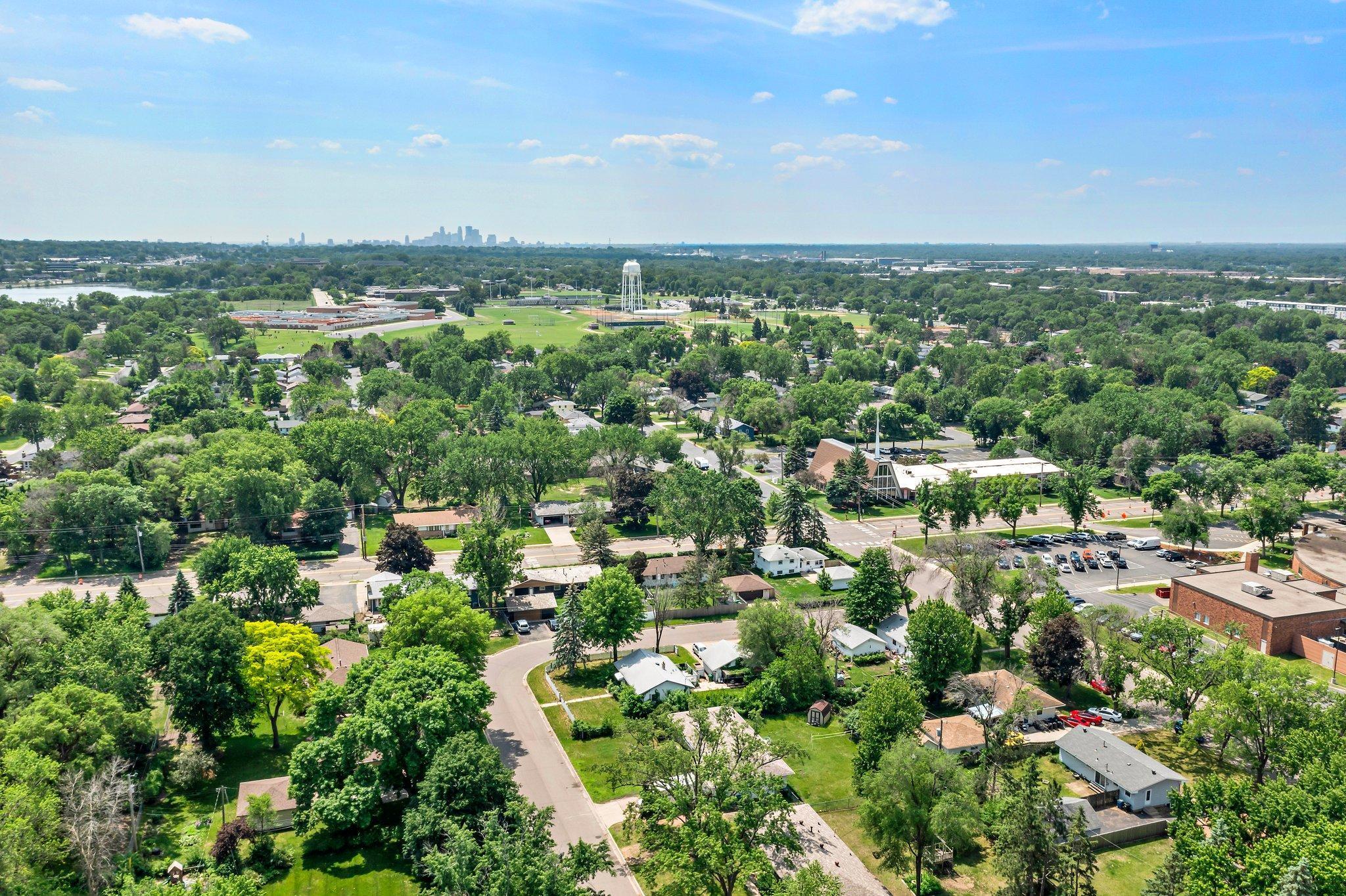 6555 Monroe Street NE