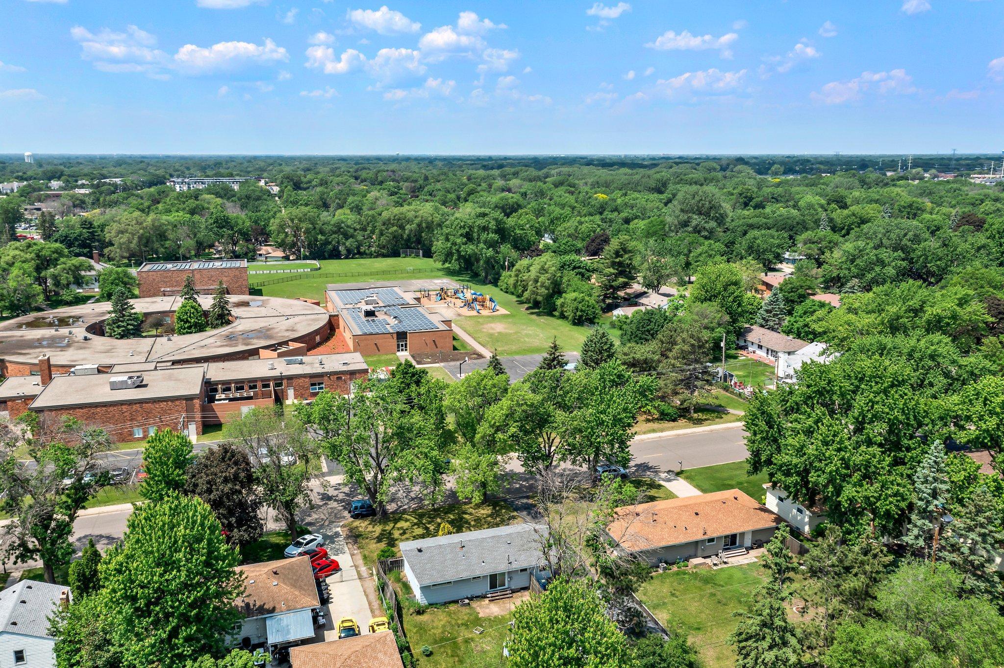 6555 Monroe Street NE