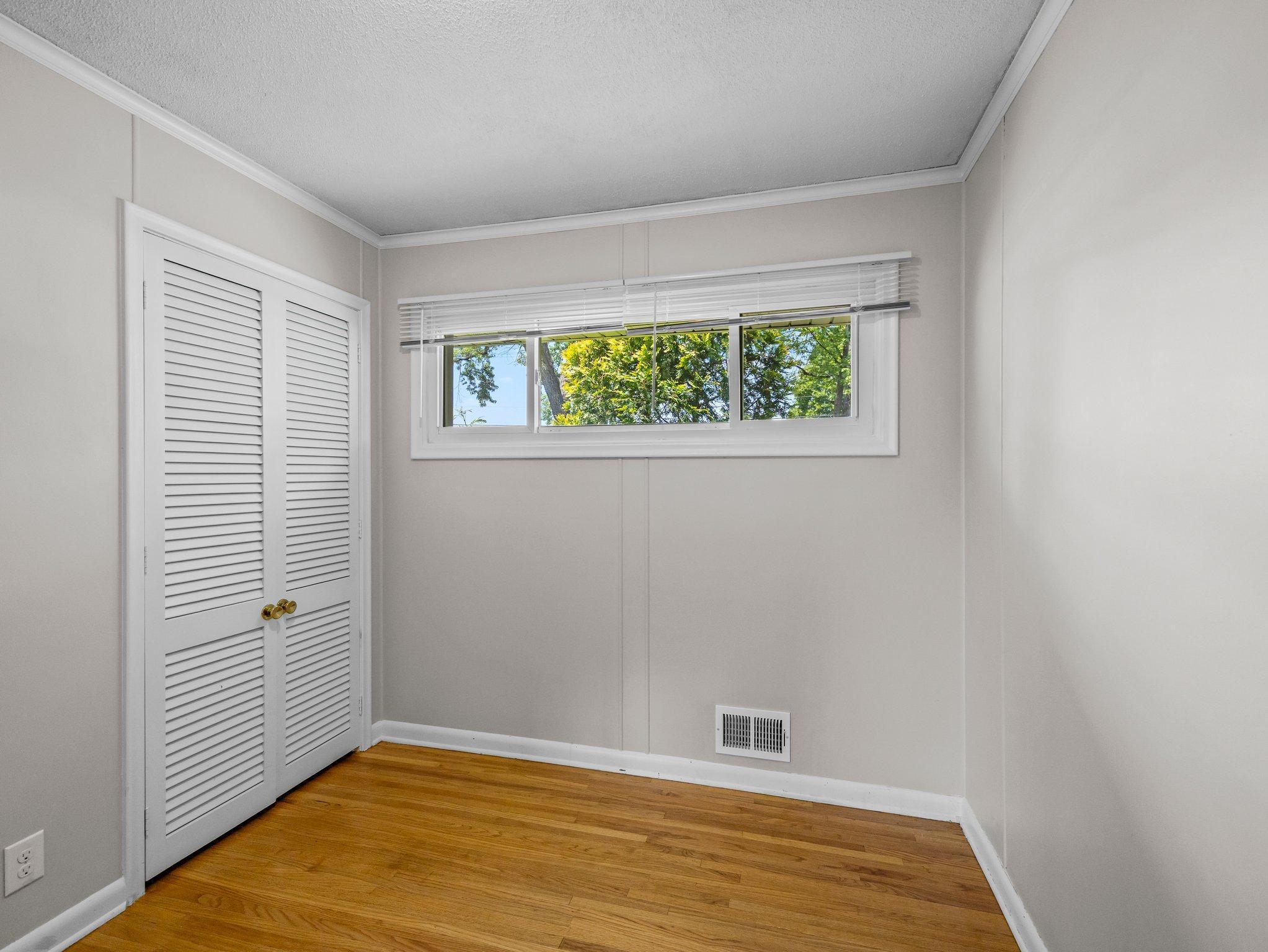 6555 Monroe Street NE