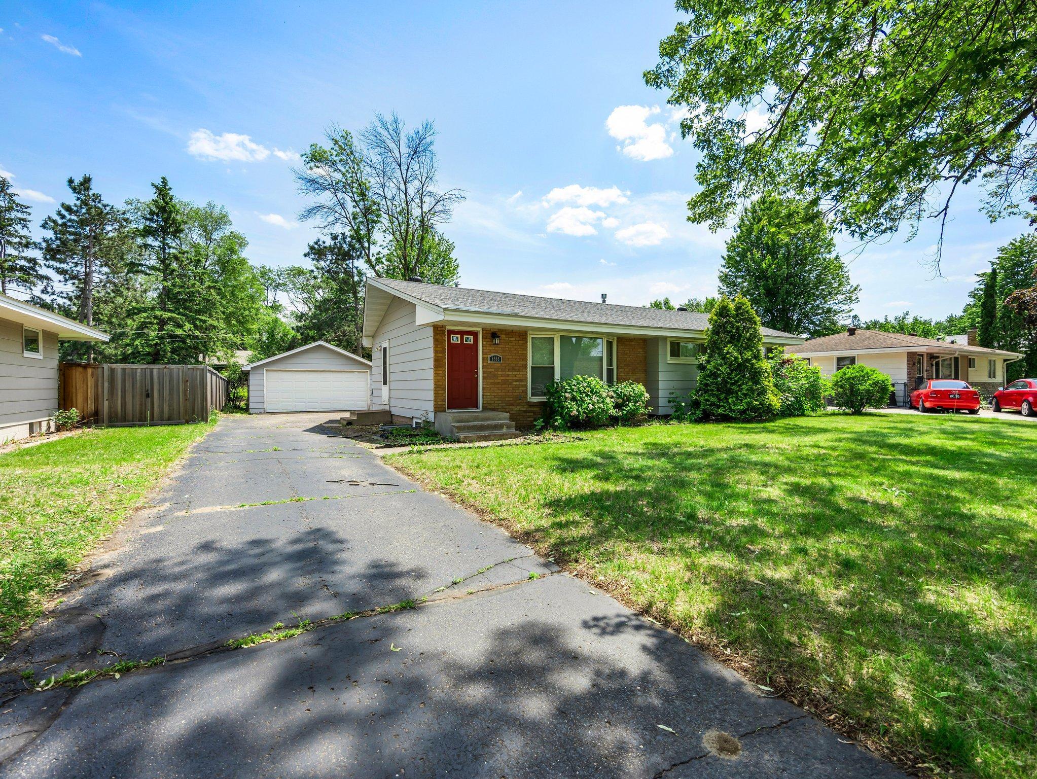 6555 Monroe Street NE