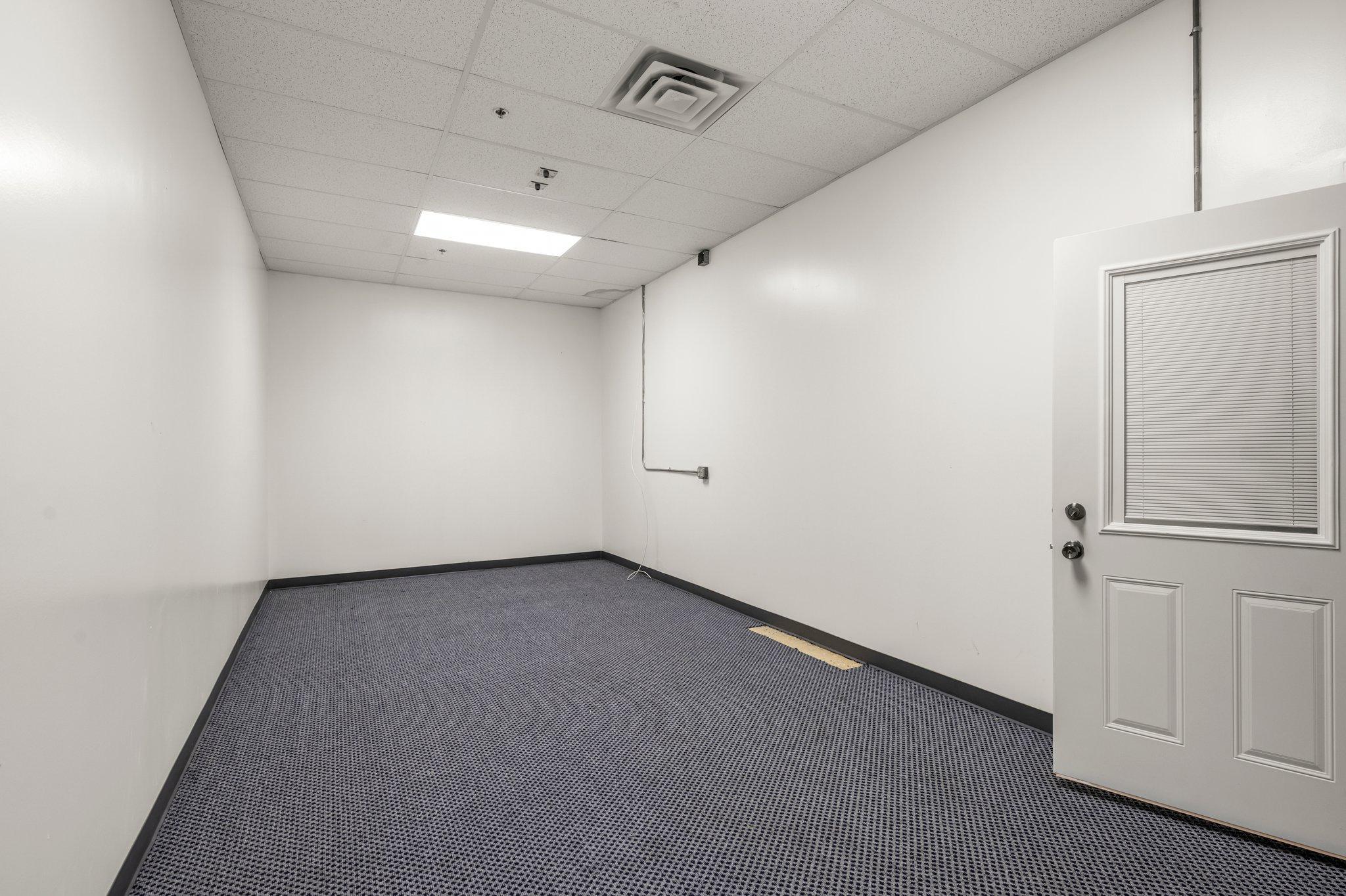 8401 W Broadway Avenue