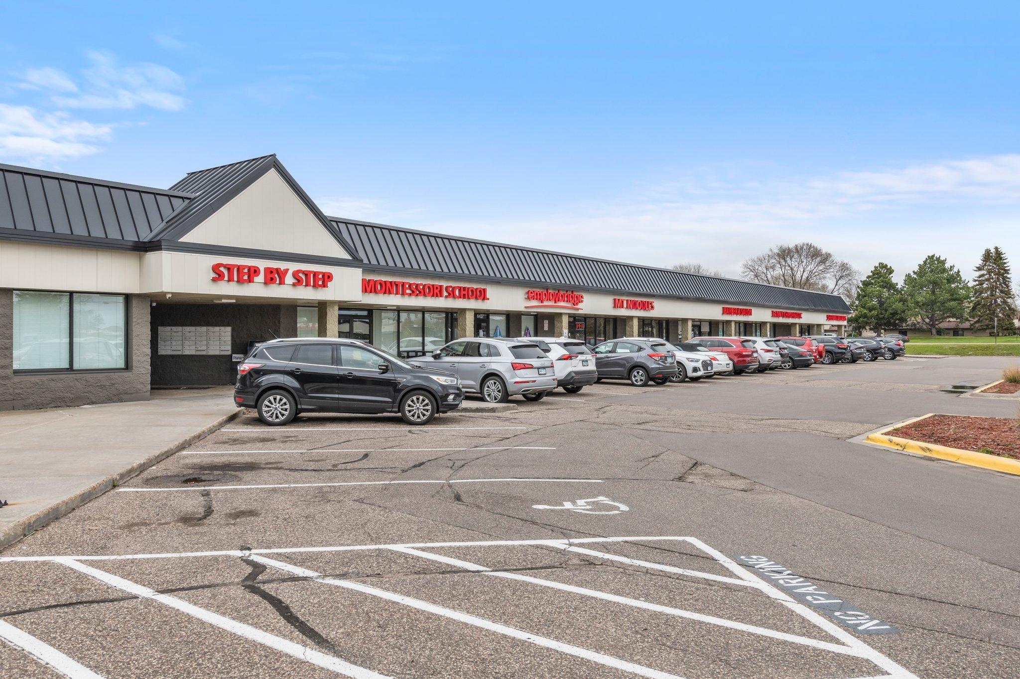 8401 W Broadway Avenue