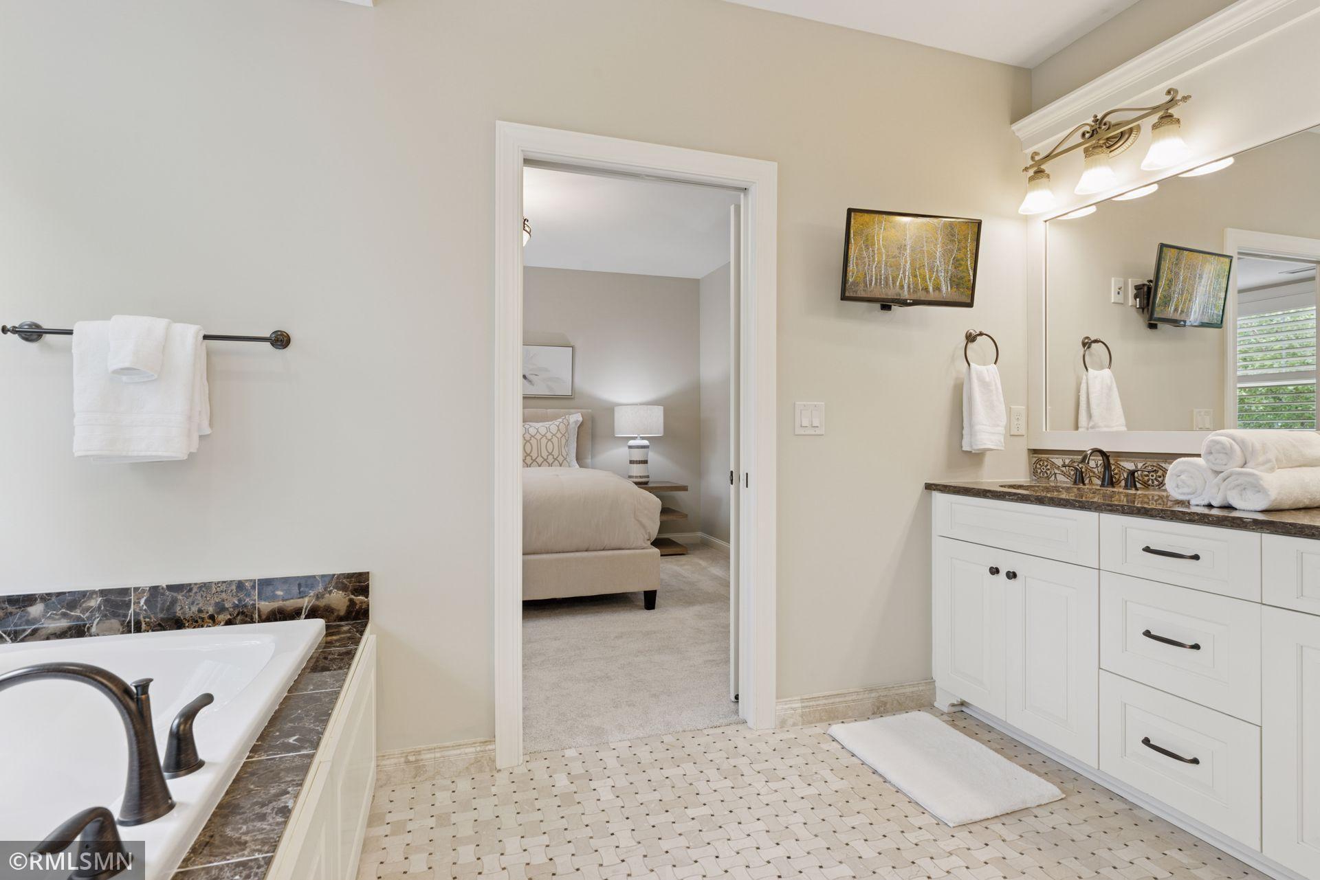 415 Indian Mound Street Unit: 103