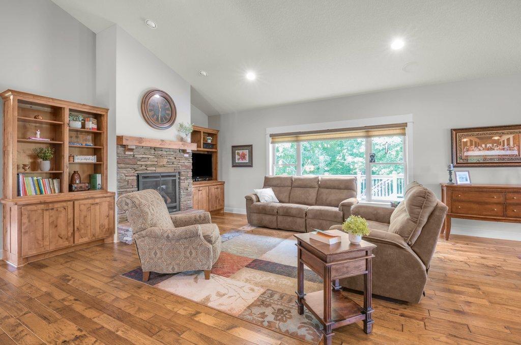 10009 Holloway Farms Road