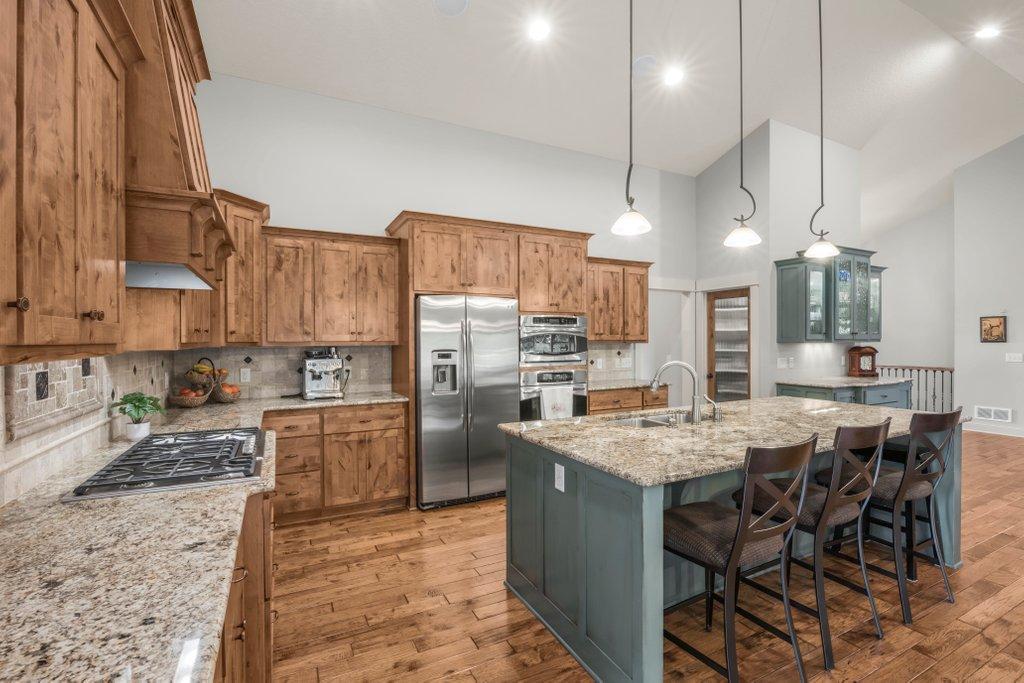 10009 Holloway Farms Road