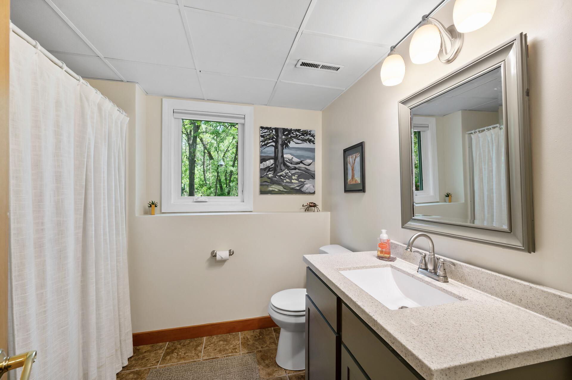 20435 Monroe Street NE