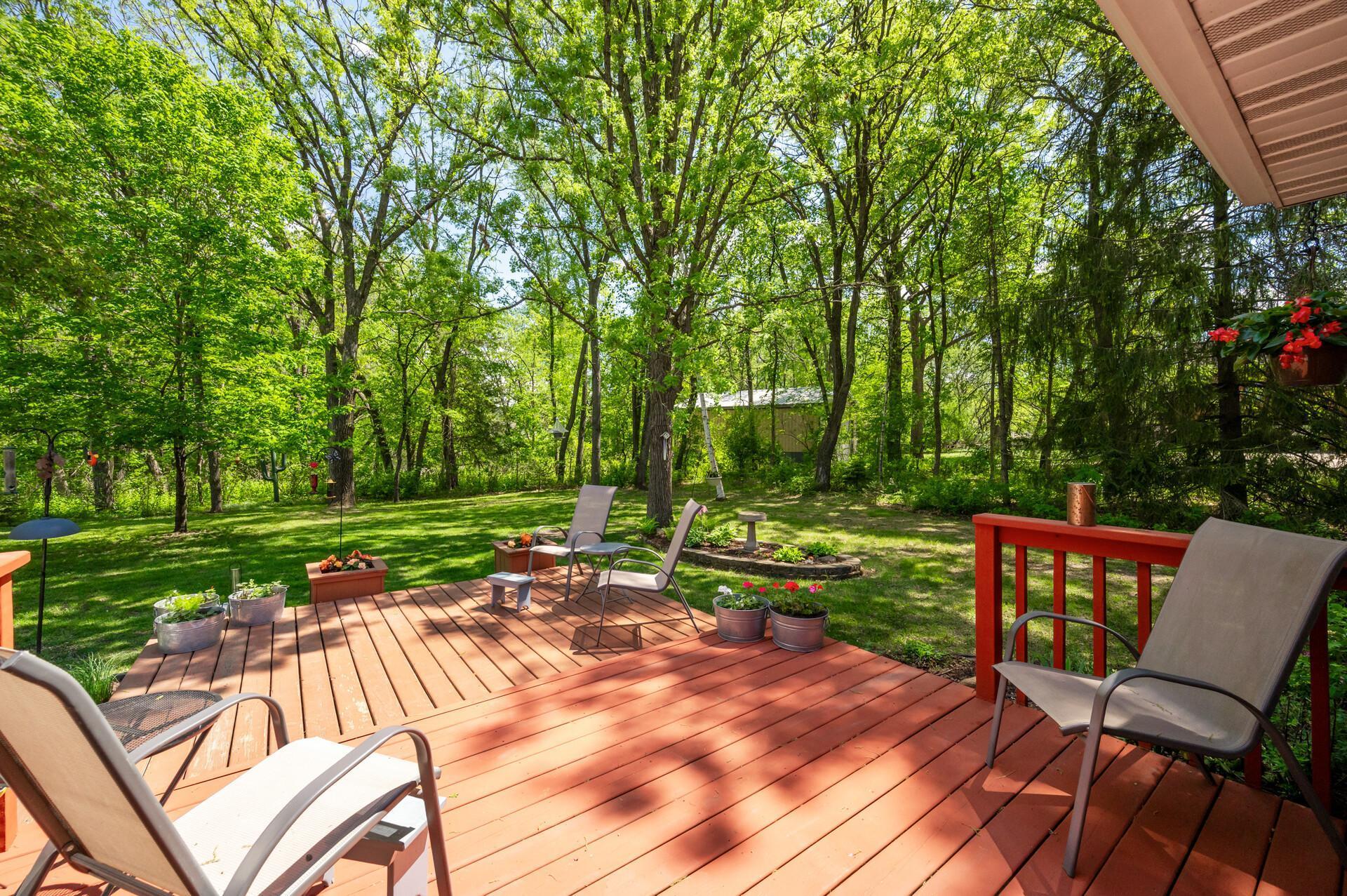 20435 Monroe Street NE