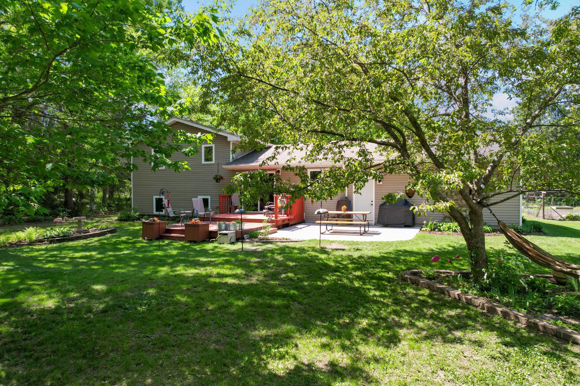 20435 Monroe Street NE