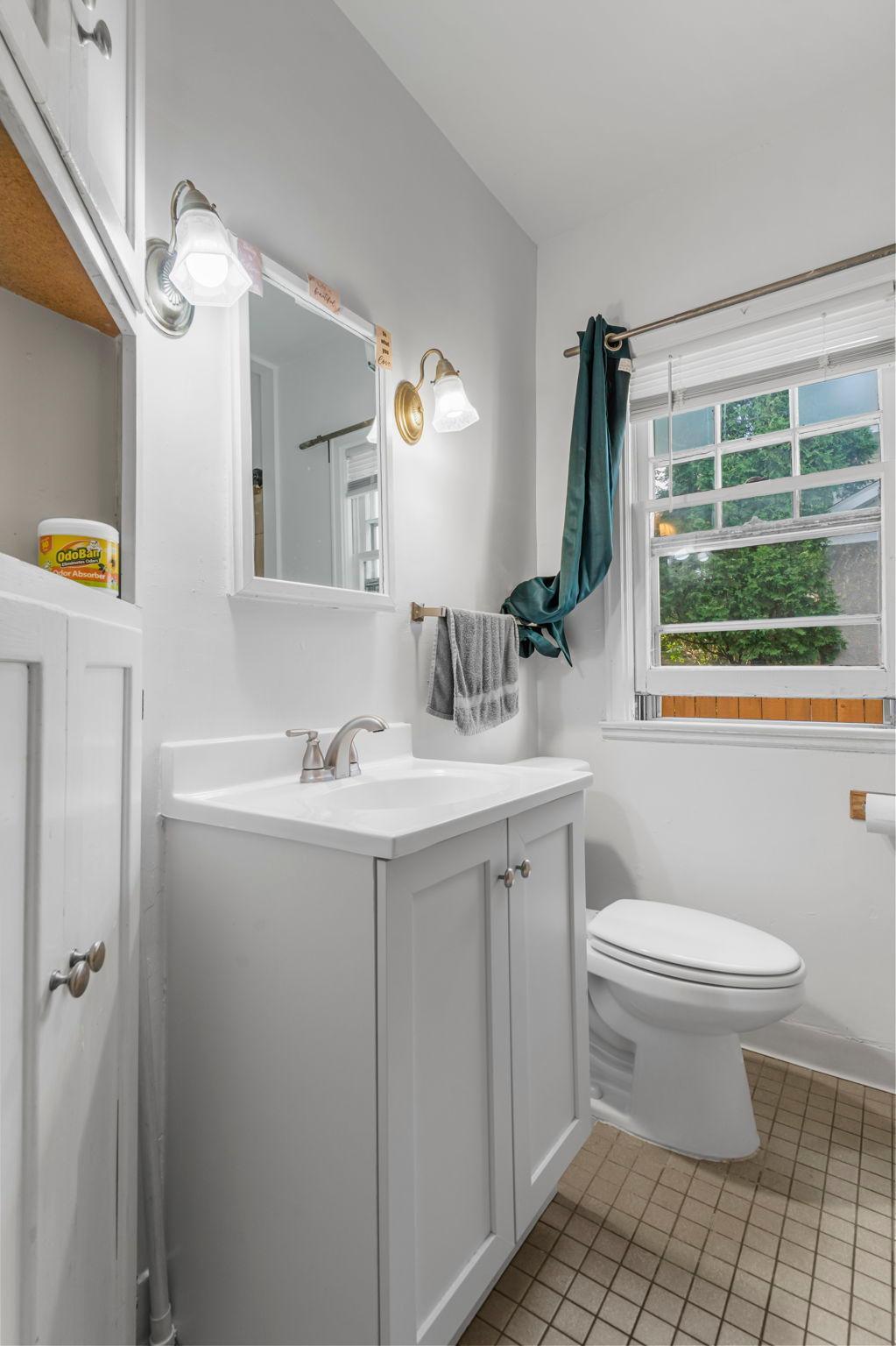 2101-2103 Vincent Avenue N