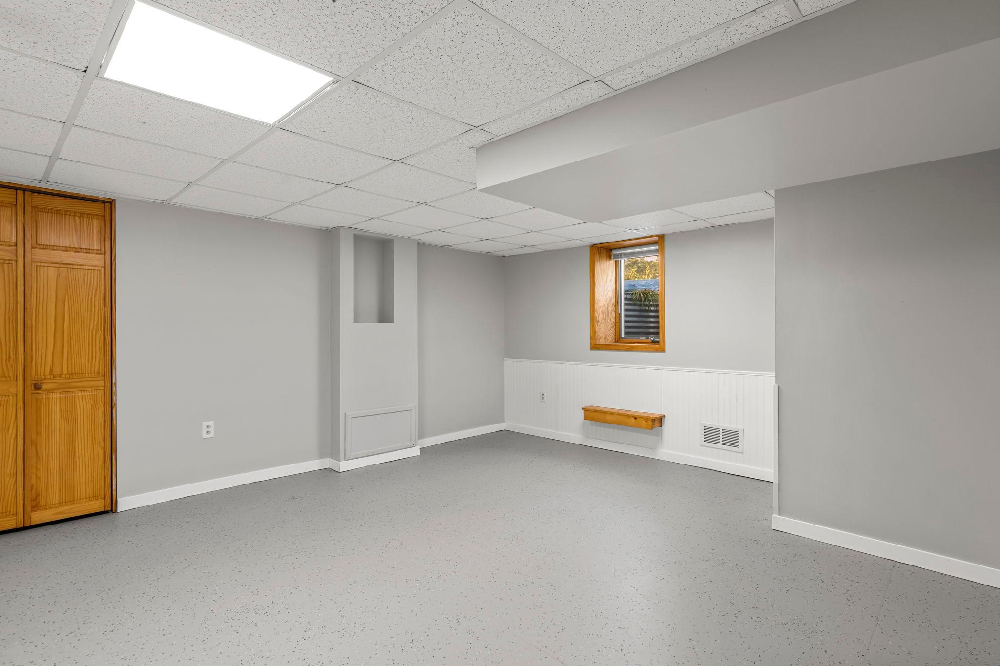 2101-2103 Vincent Avenue N