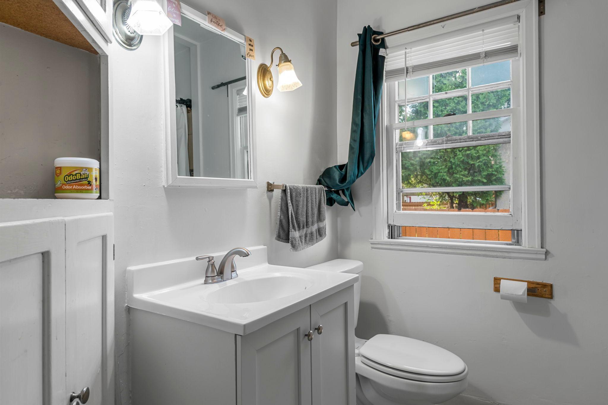 2101-2103 Vincent Avenue N