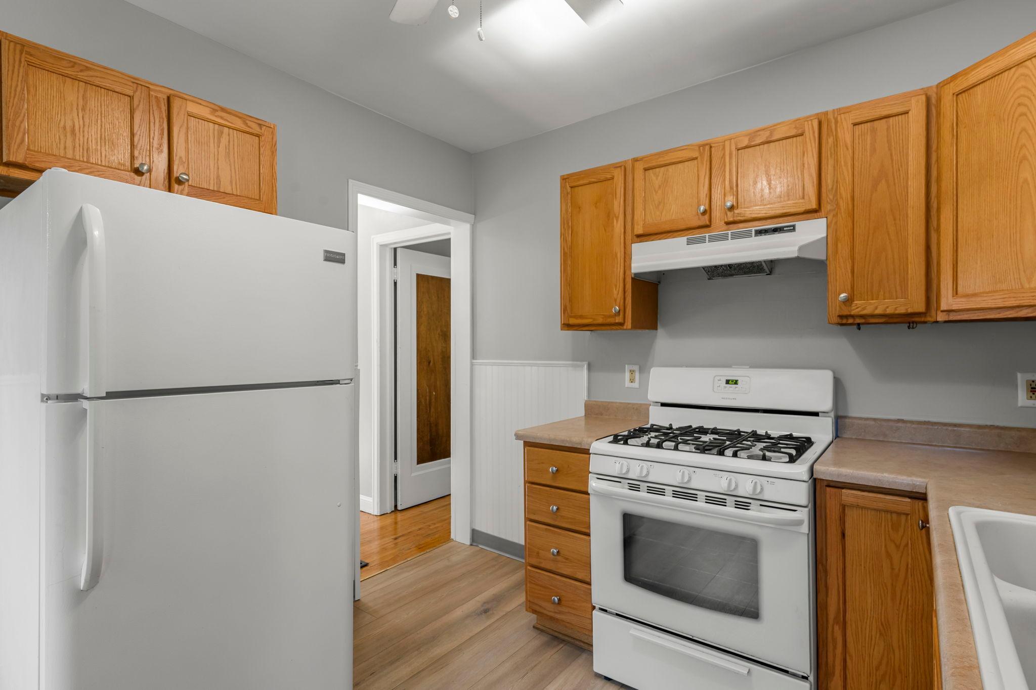 2101-2103 Vincent Avenue N