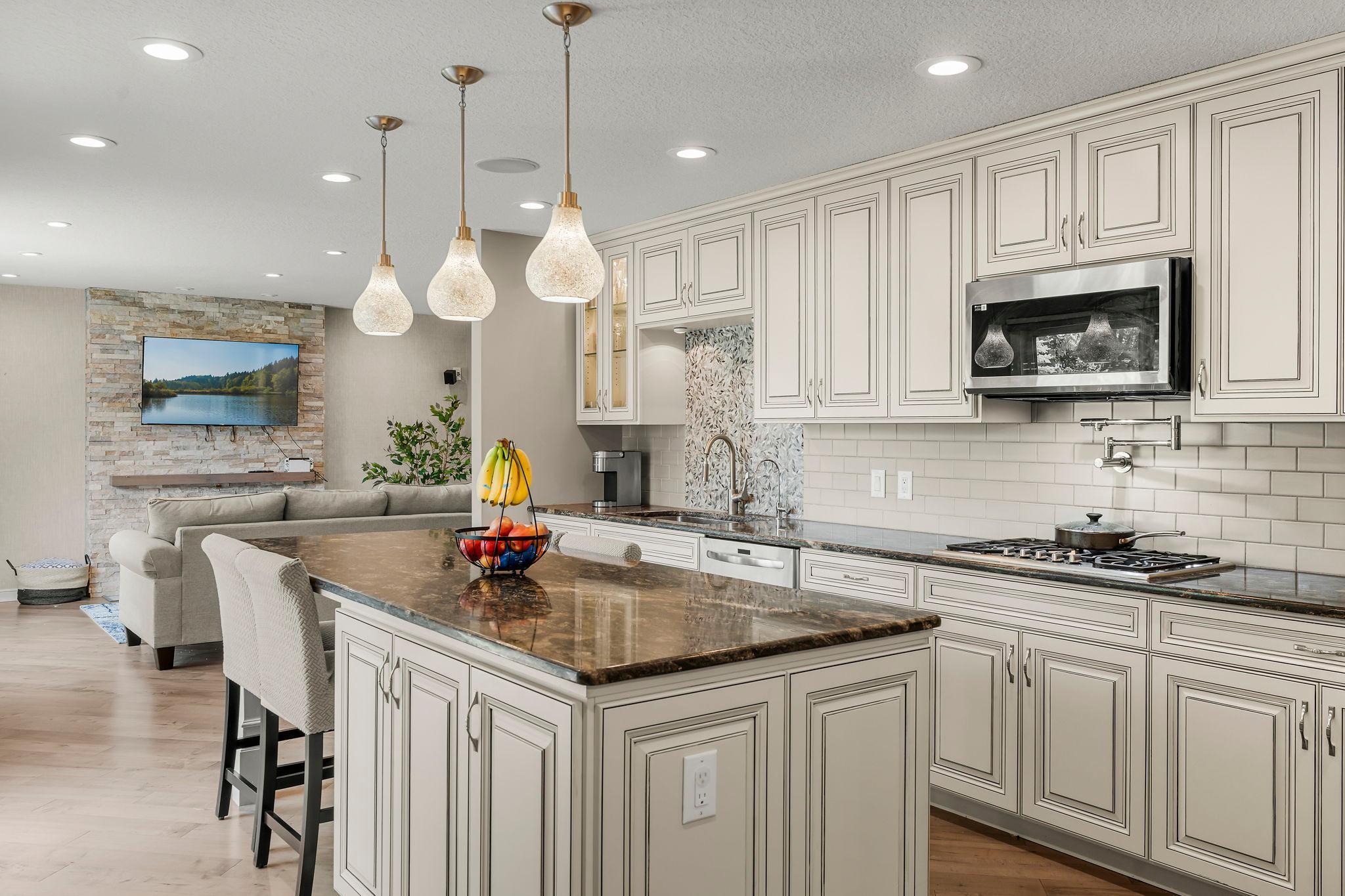 7312 Glouchester Drive