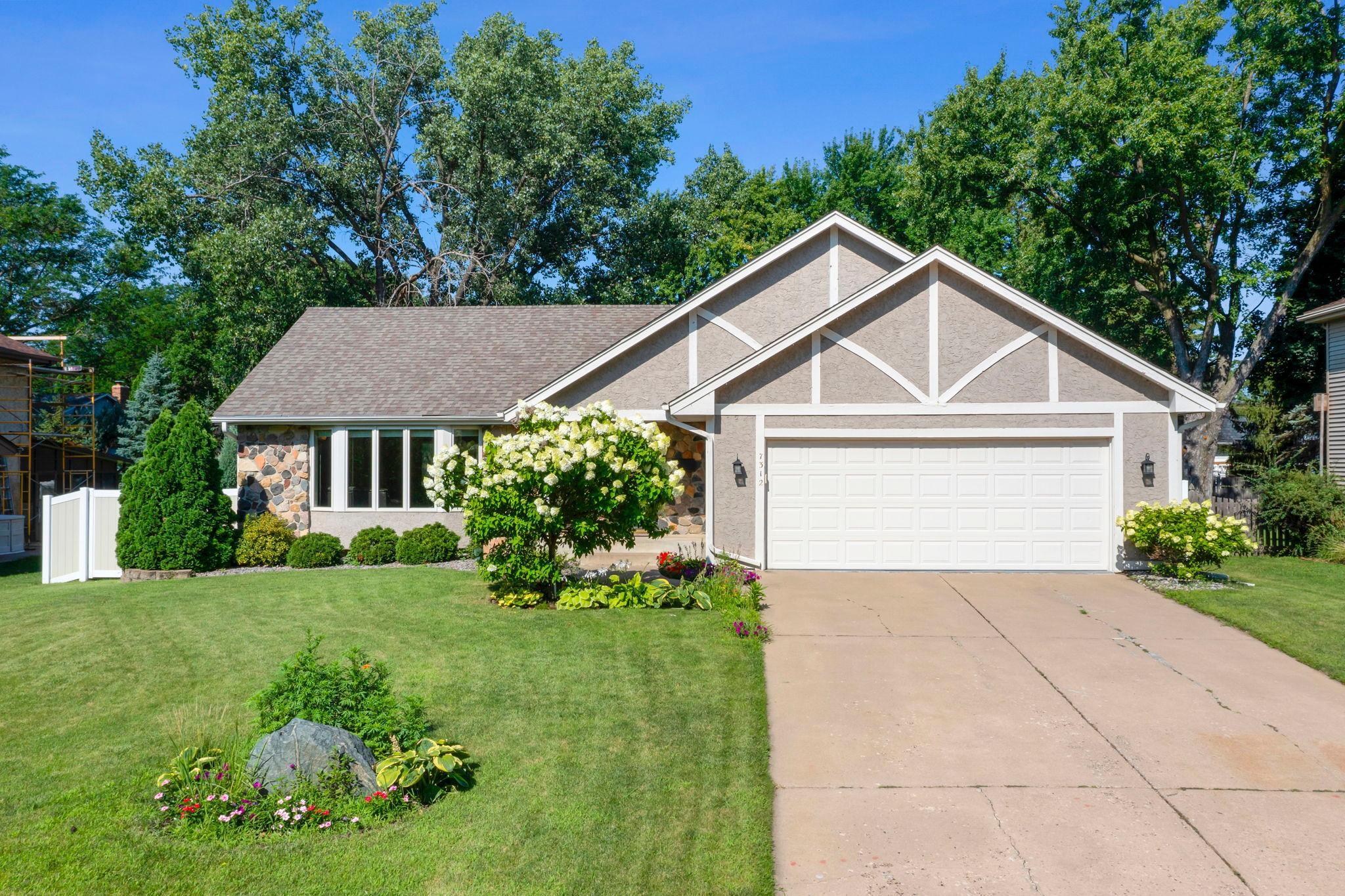 7312 Glouchester Drive