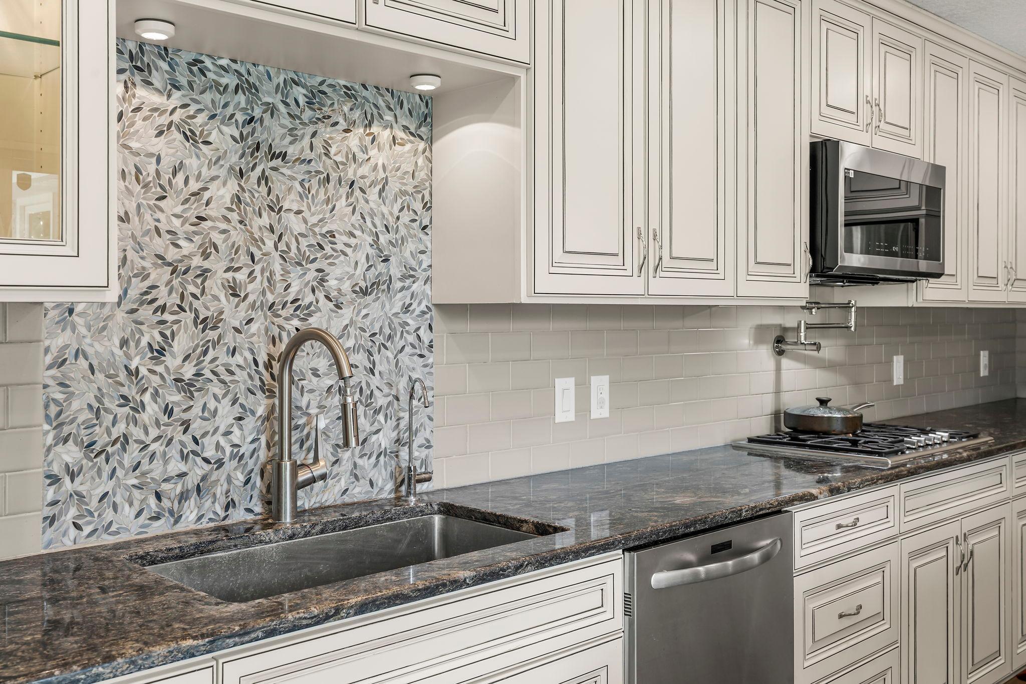 7312 Glouchester Drive