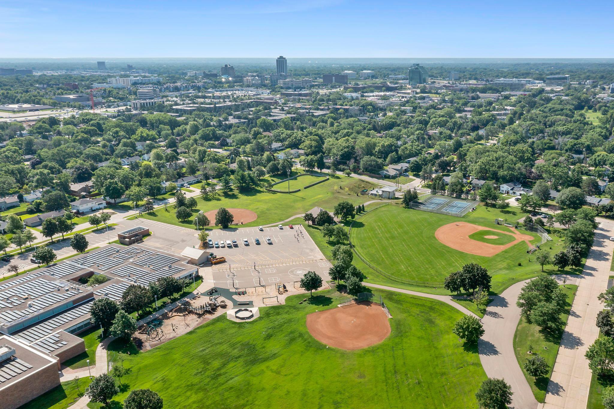 7312 Glouchester Drive