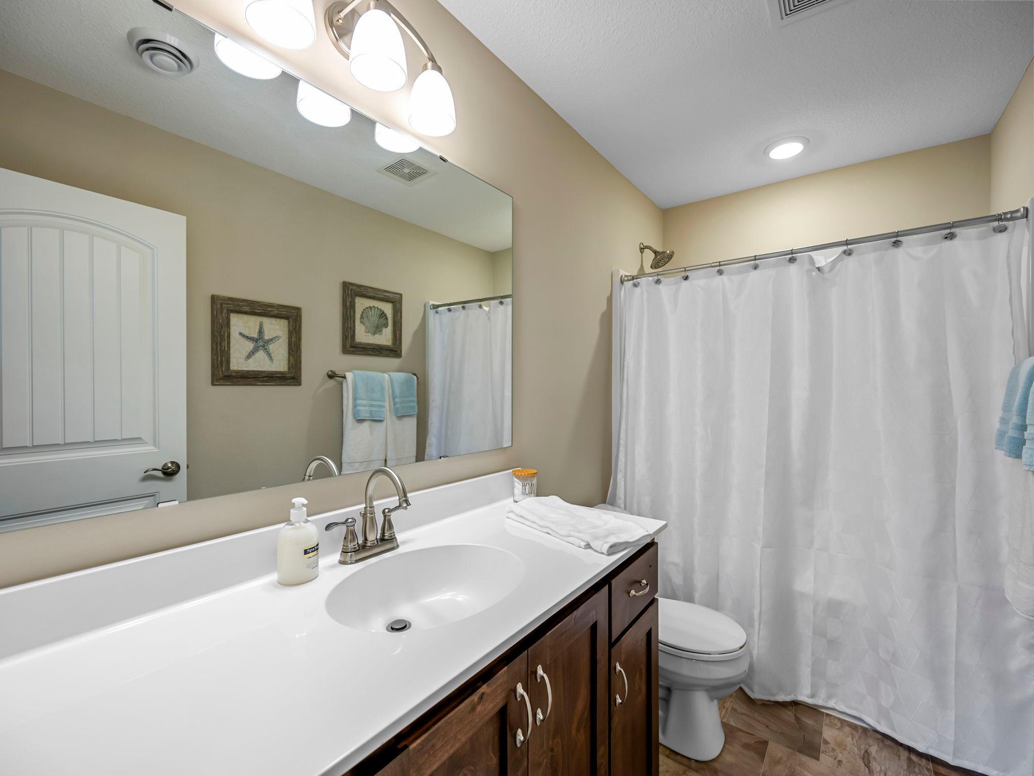 13288 Caffrey Avenue