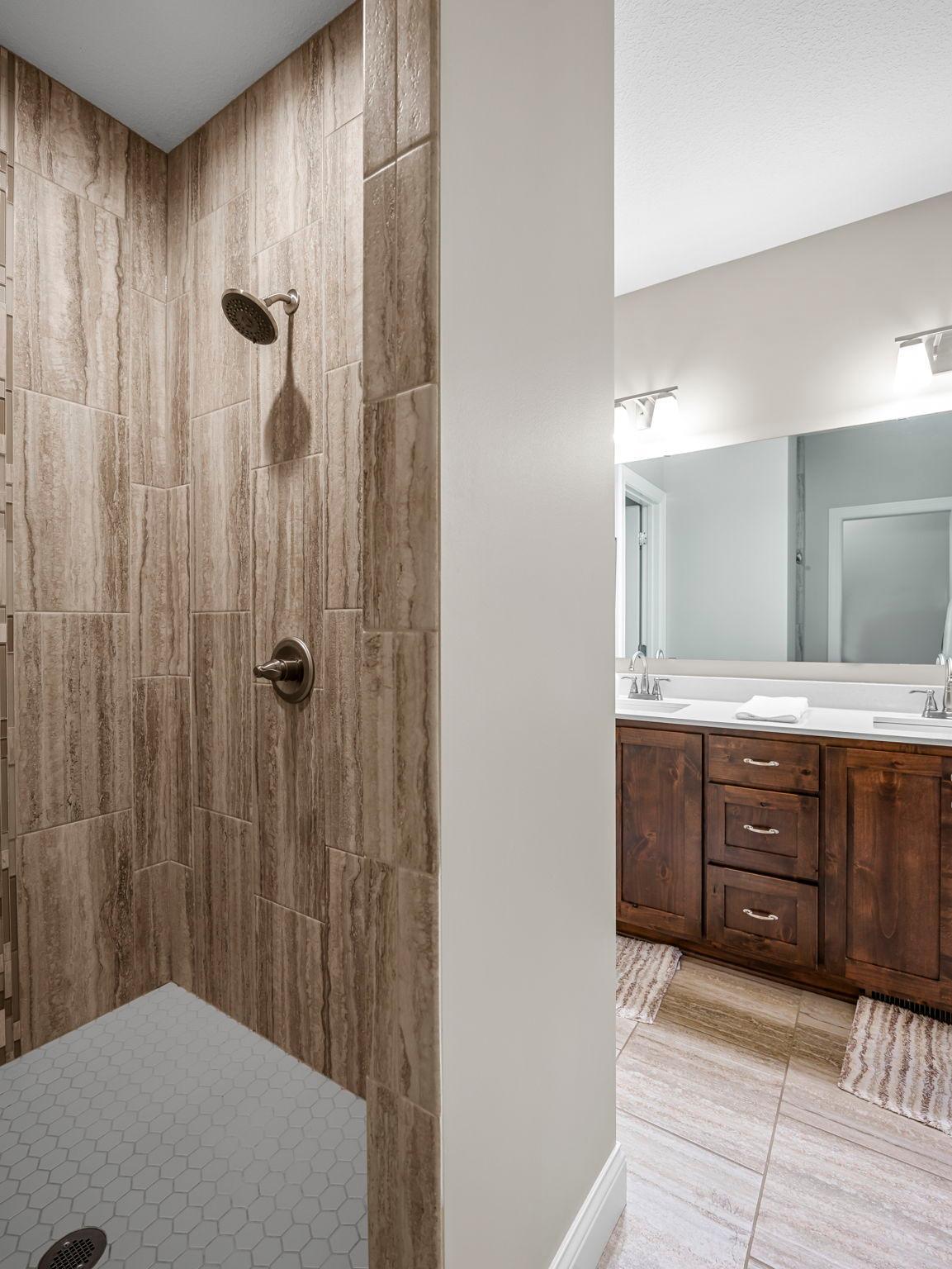 13288 Caffrey Avenue