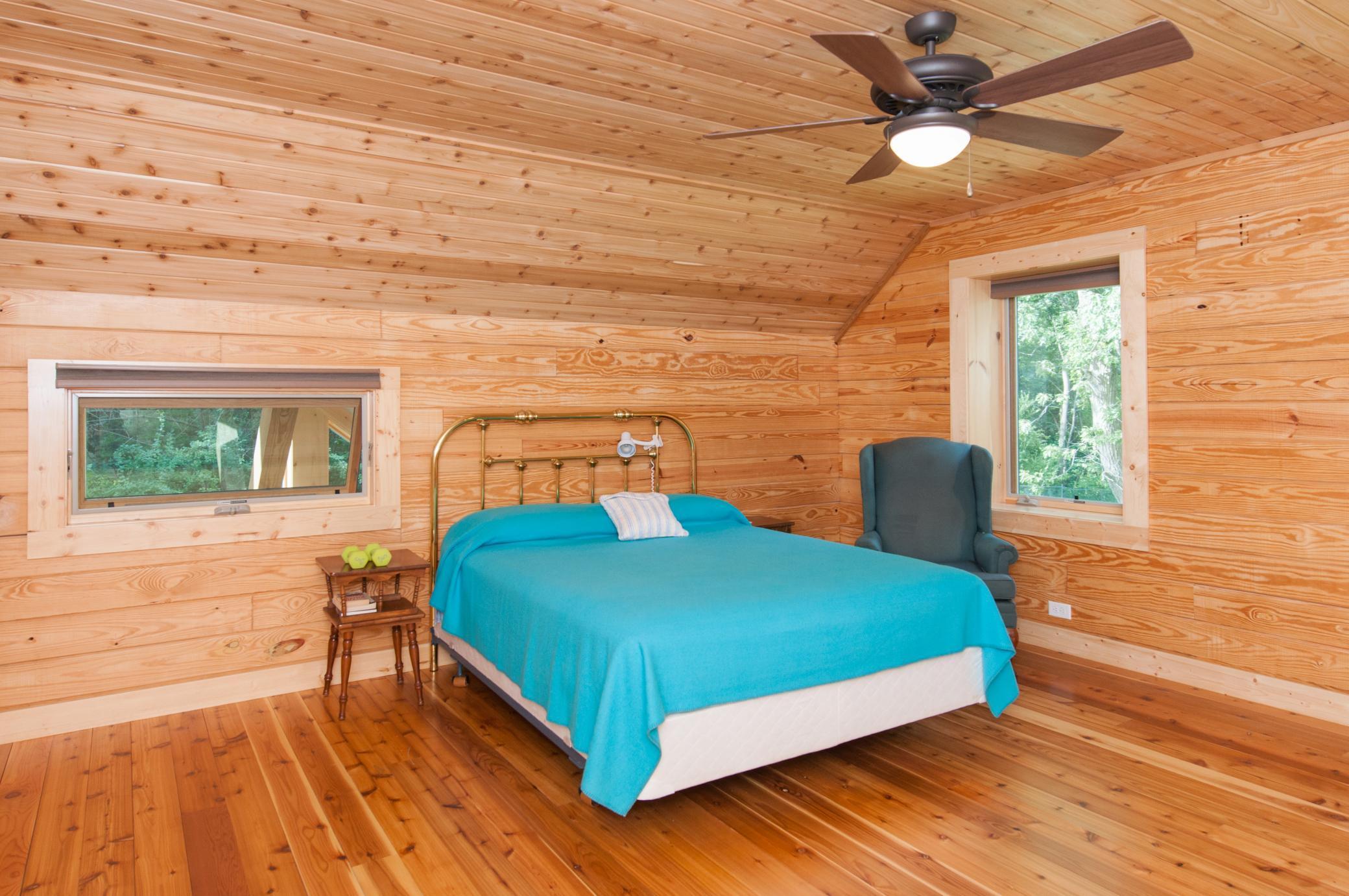 5840 Christmas Lake Road