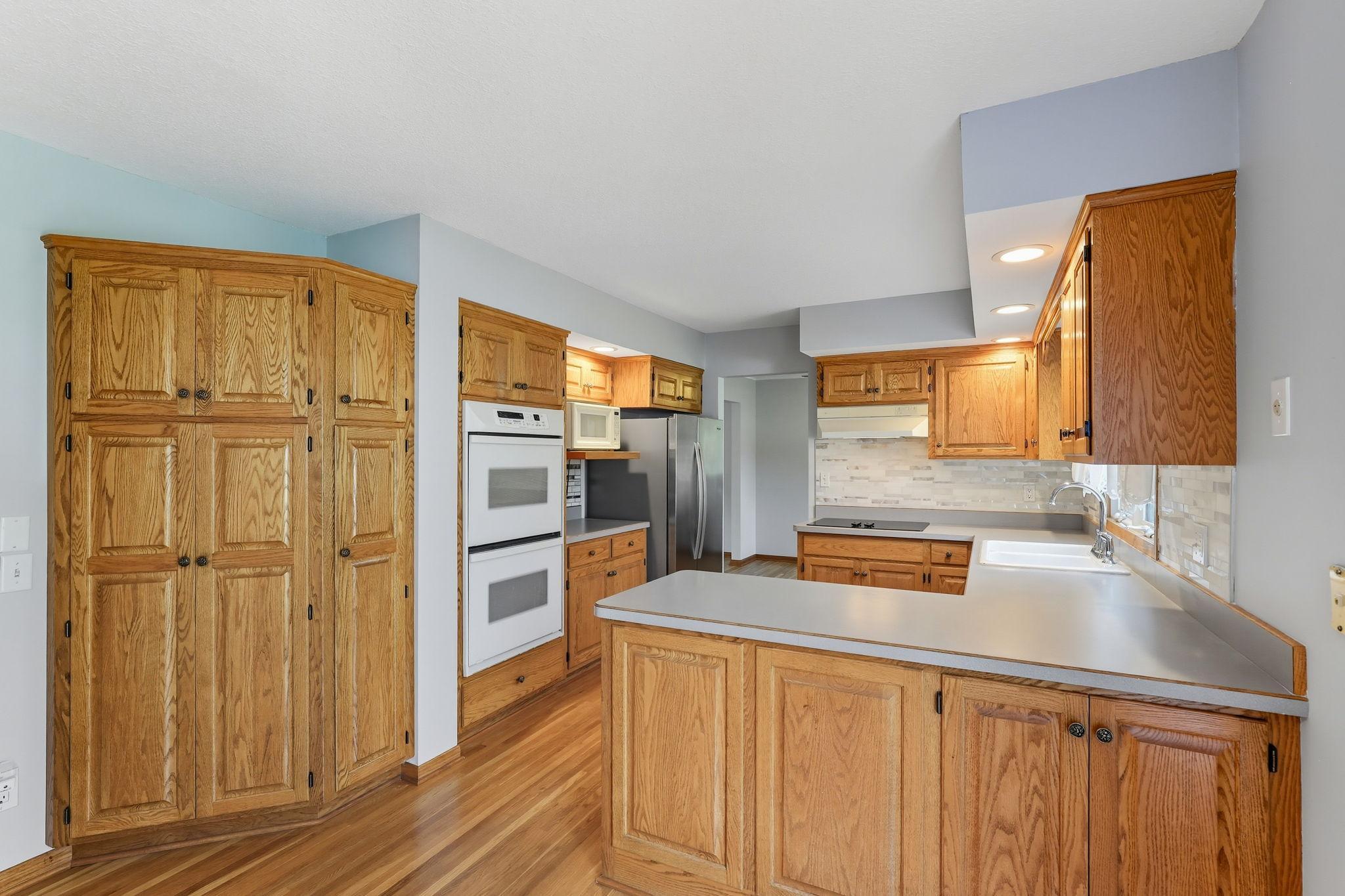 10934 Southview Drive