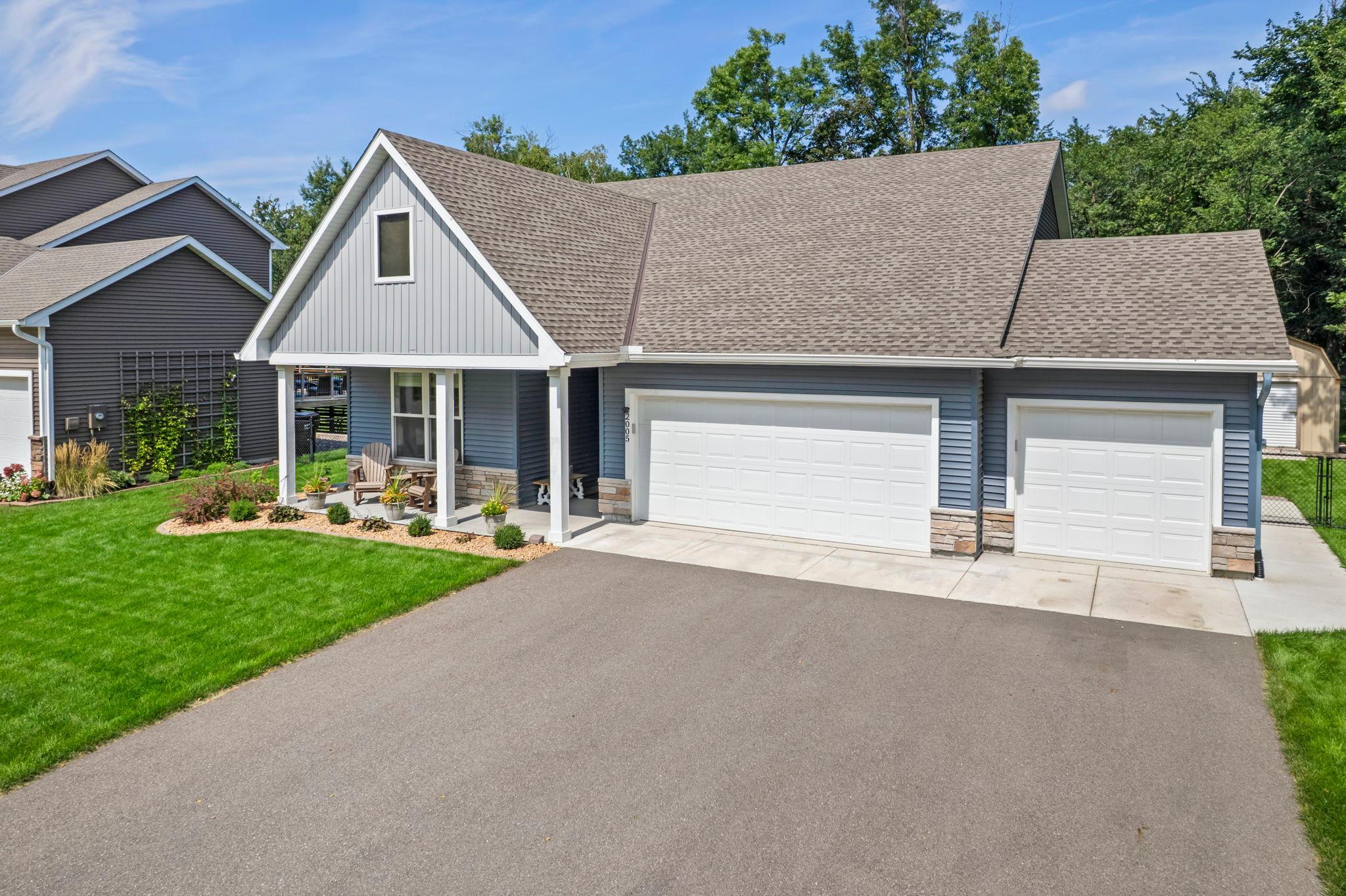 2005 Buffalo Ridge Drive