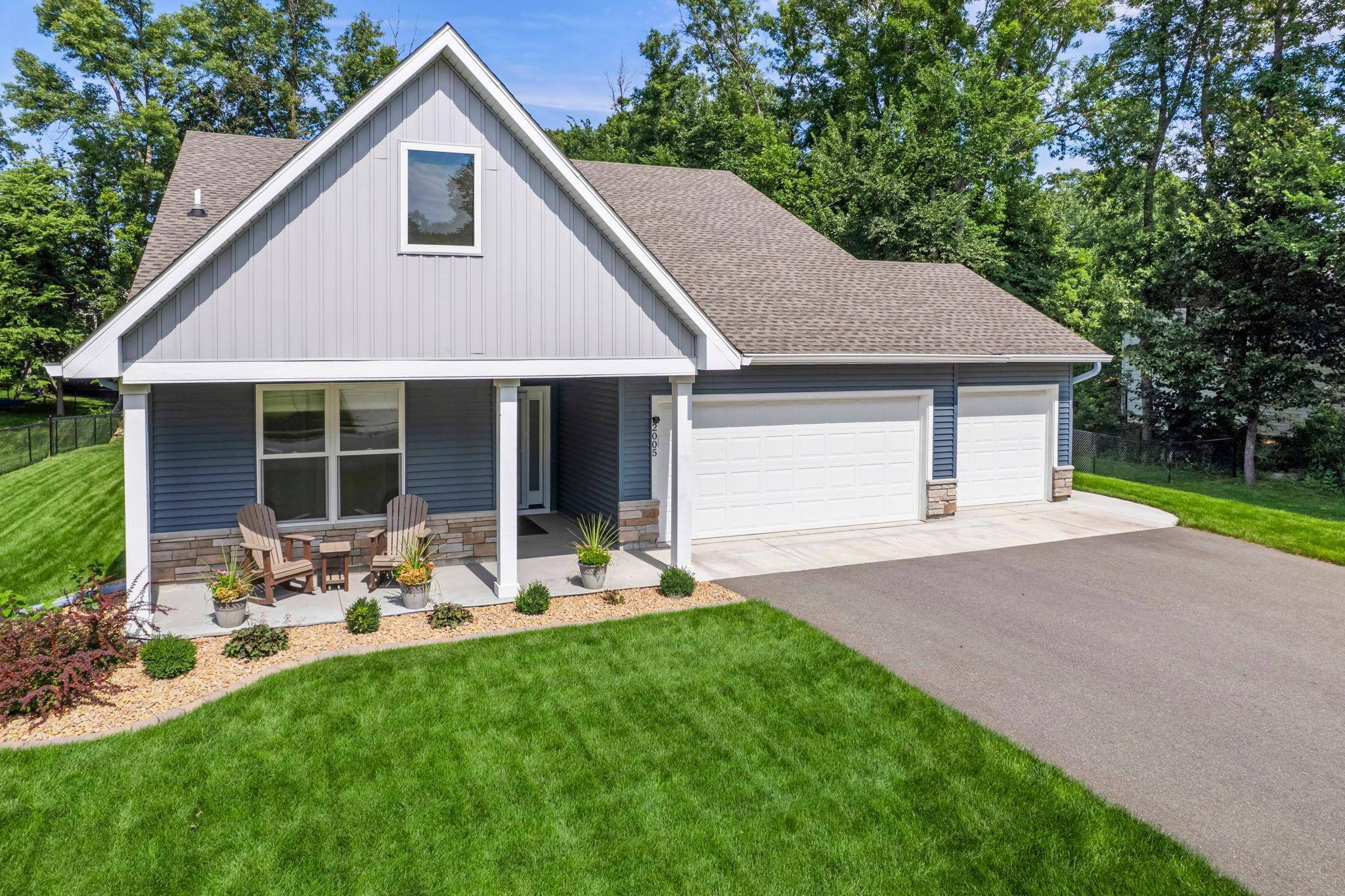 2005 Buffalo Ridge Drive