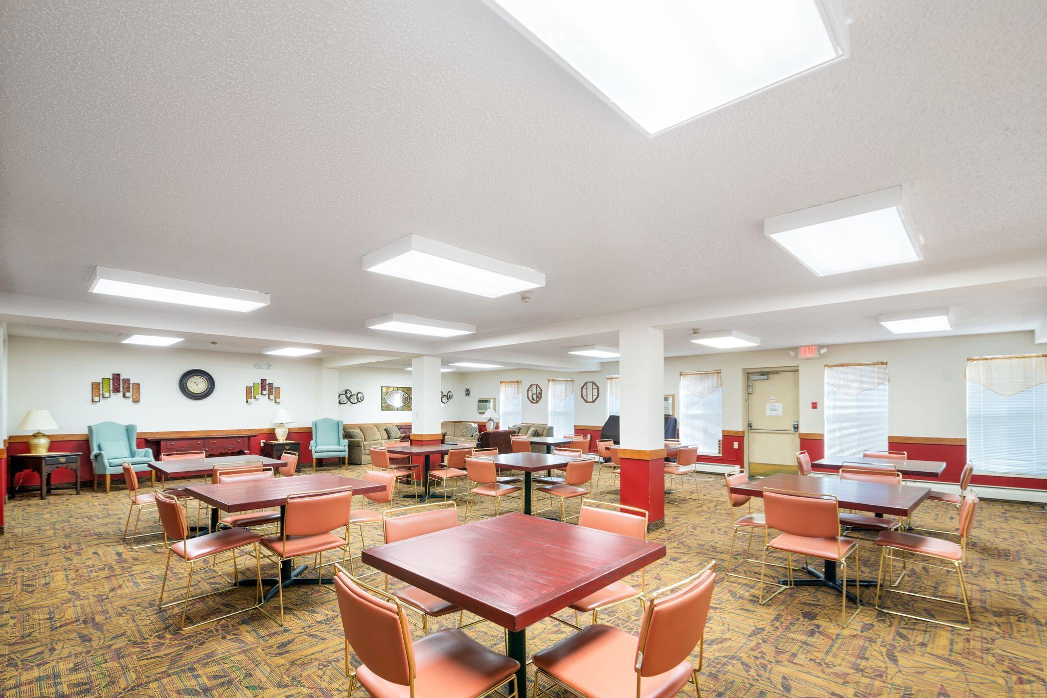 3232 Fremont Avenue N Unit: 105