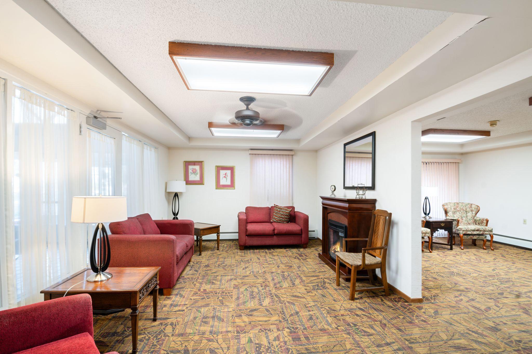 3232 Fremont Avenue N Unit: 105