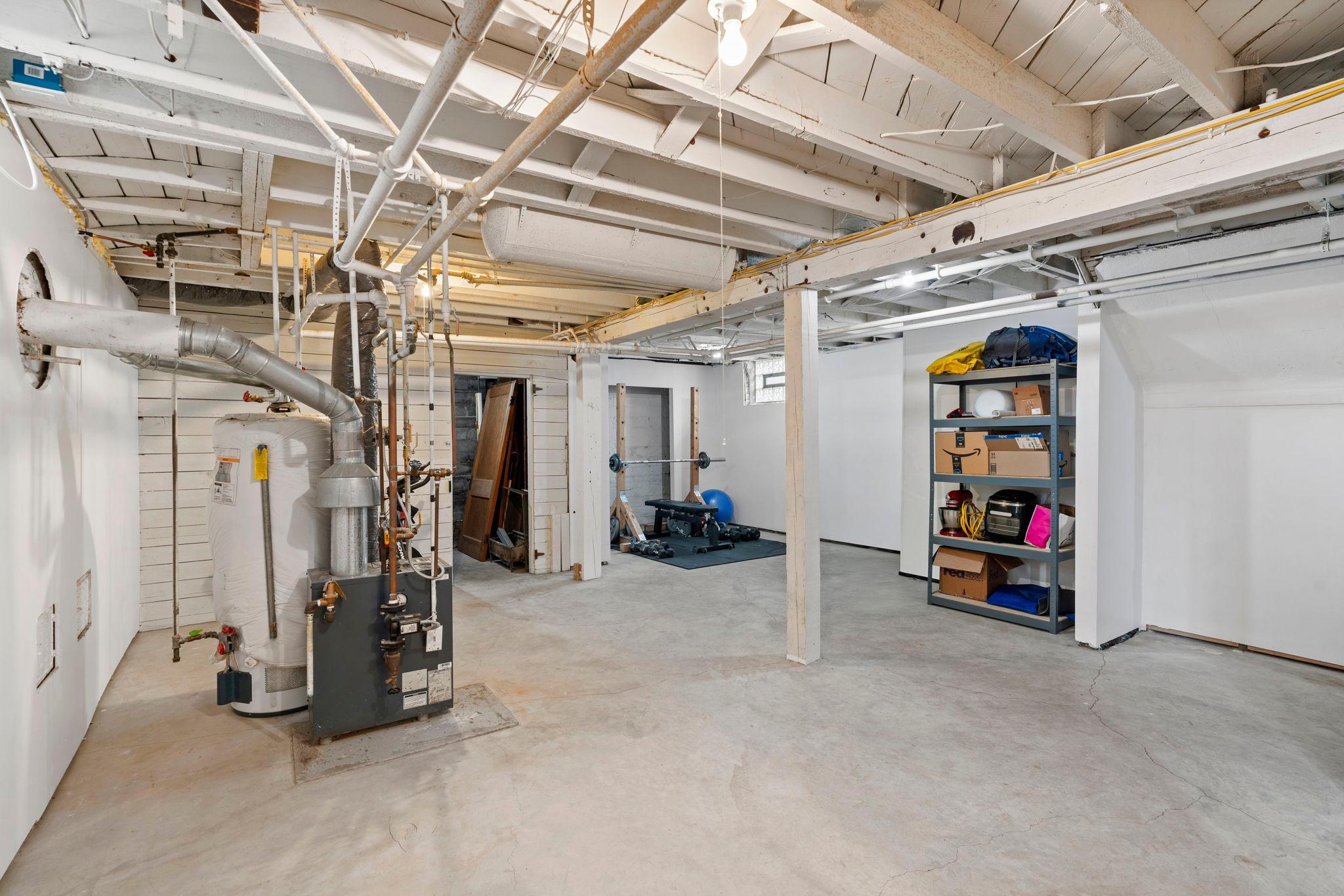 3537 Fremont Avenue S