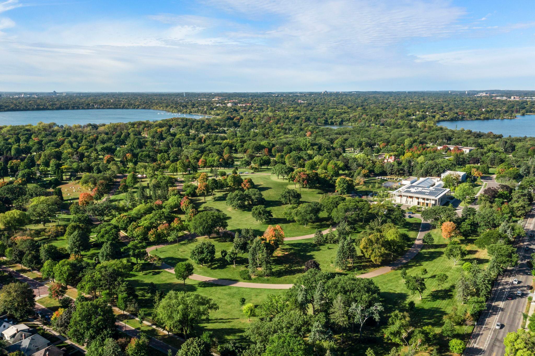 3537 Fremont Avenue S