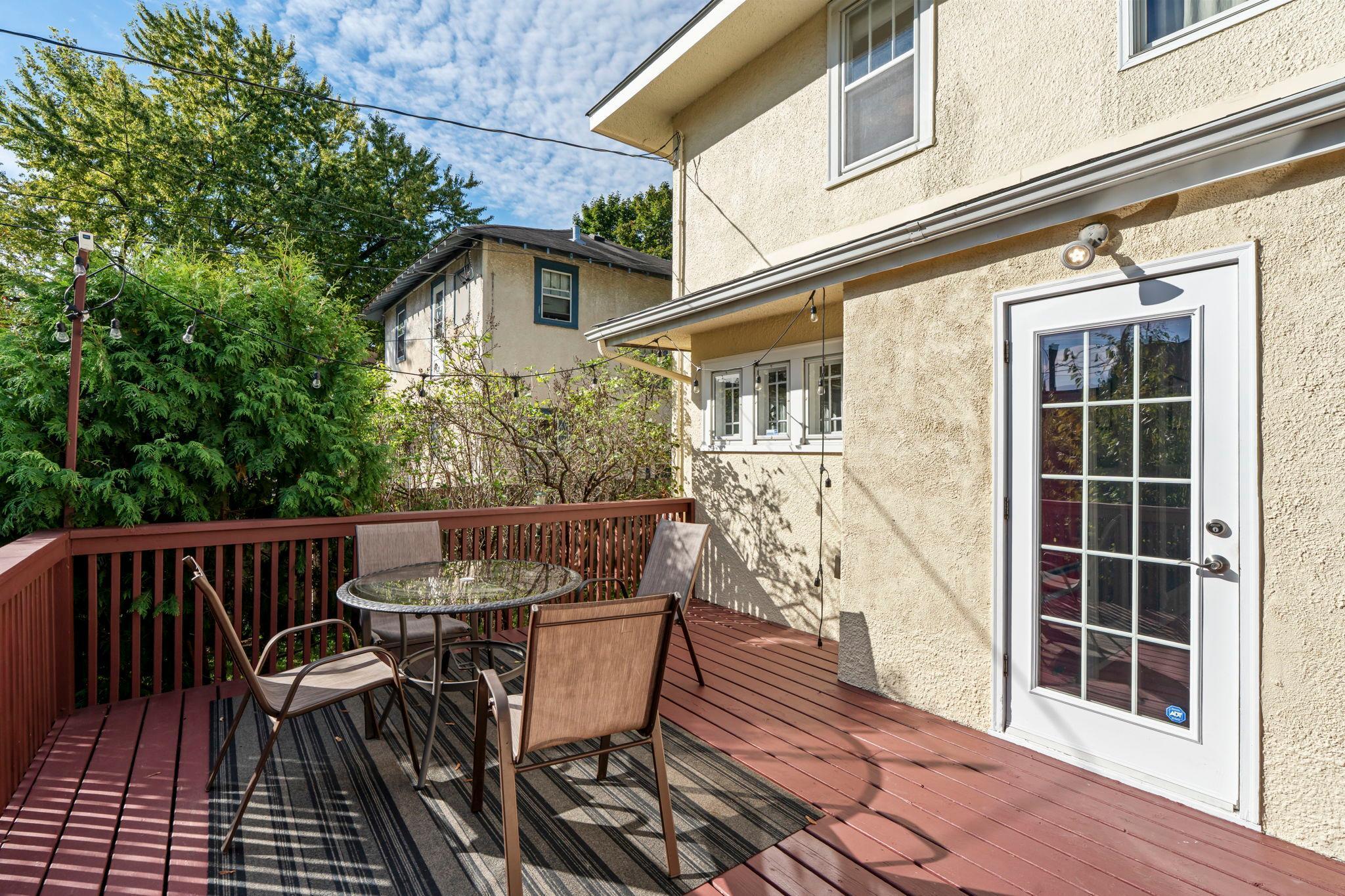 3537 Fremont Avenue S