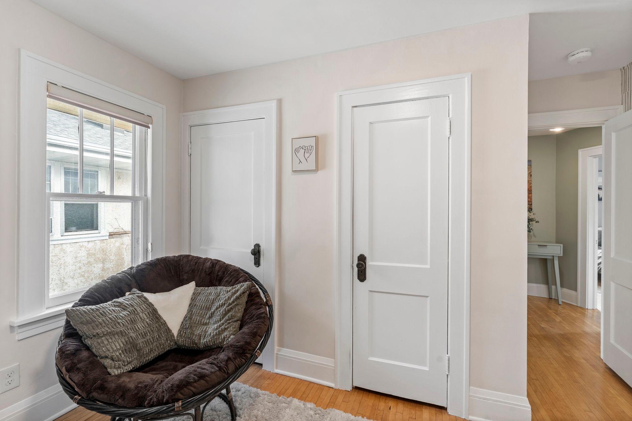 3537 Fremont Avenue S