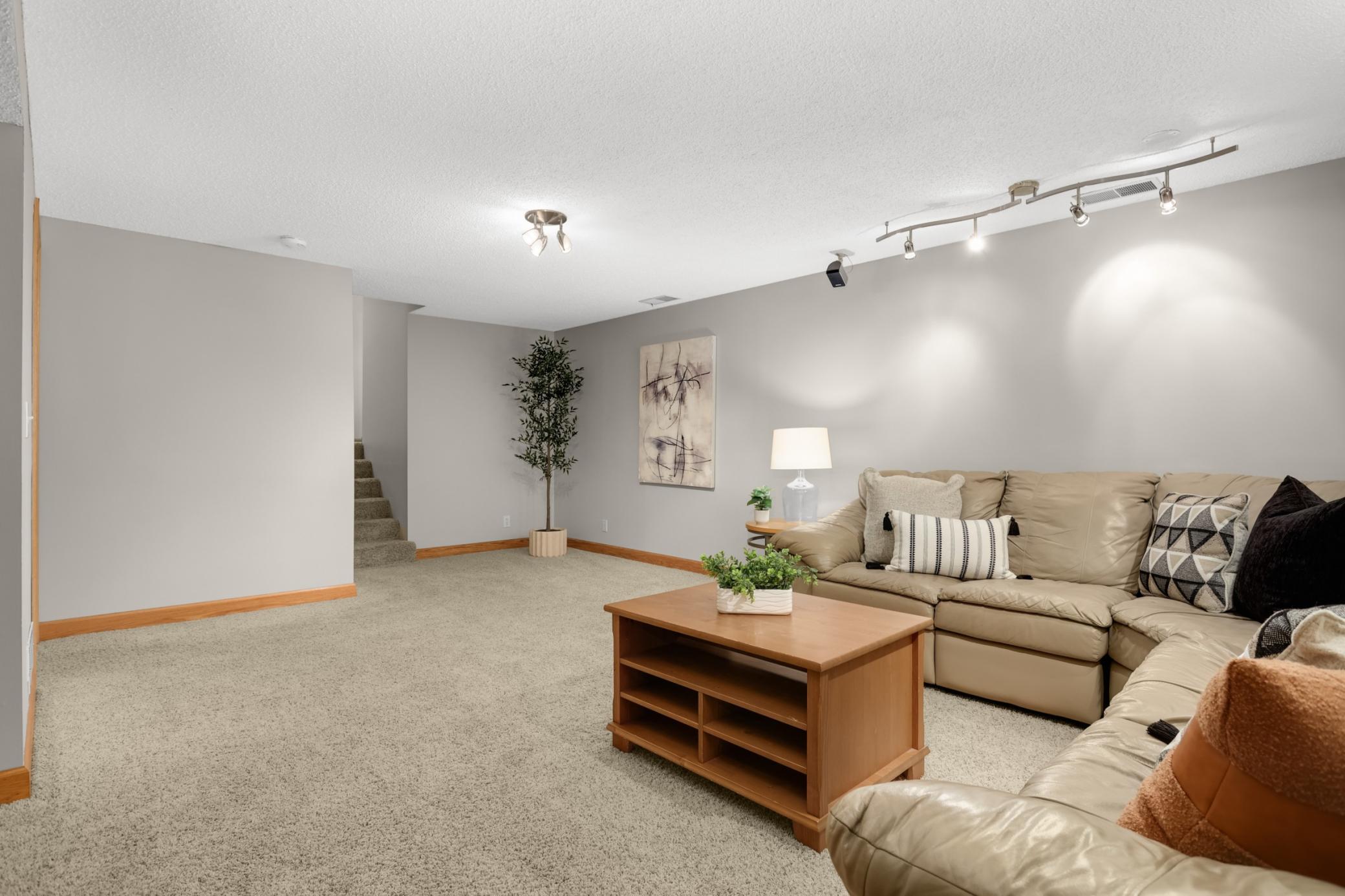 8556 Irwin Road