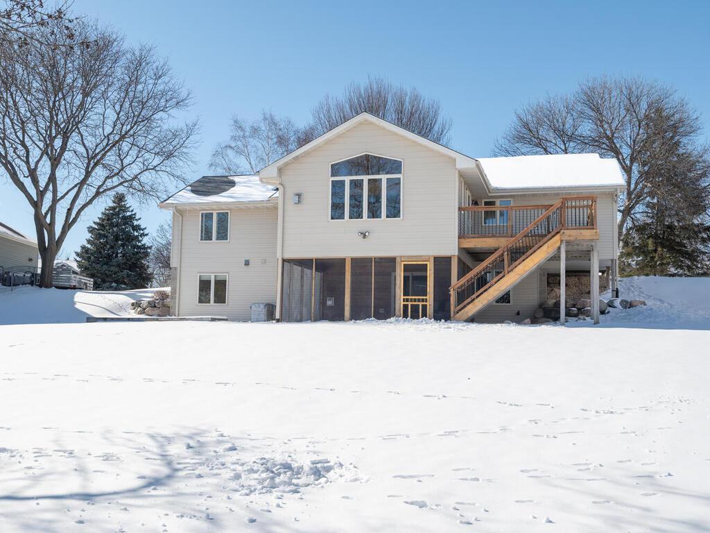 1321 Lake Susan Hills Drive