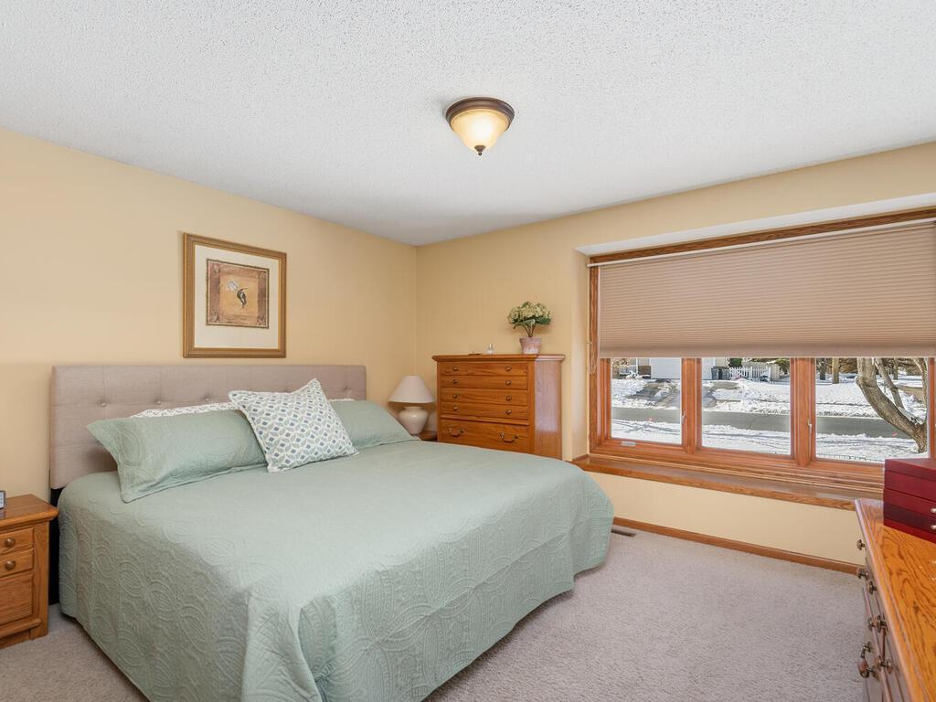 1321 Lake Susan Hills Drive