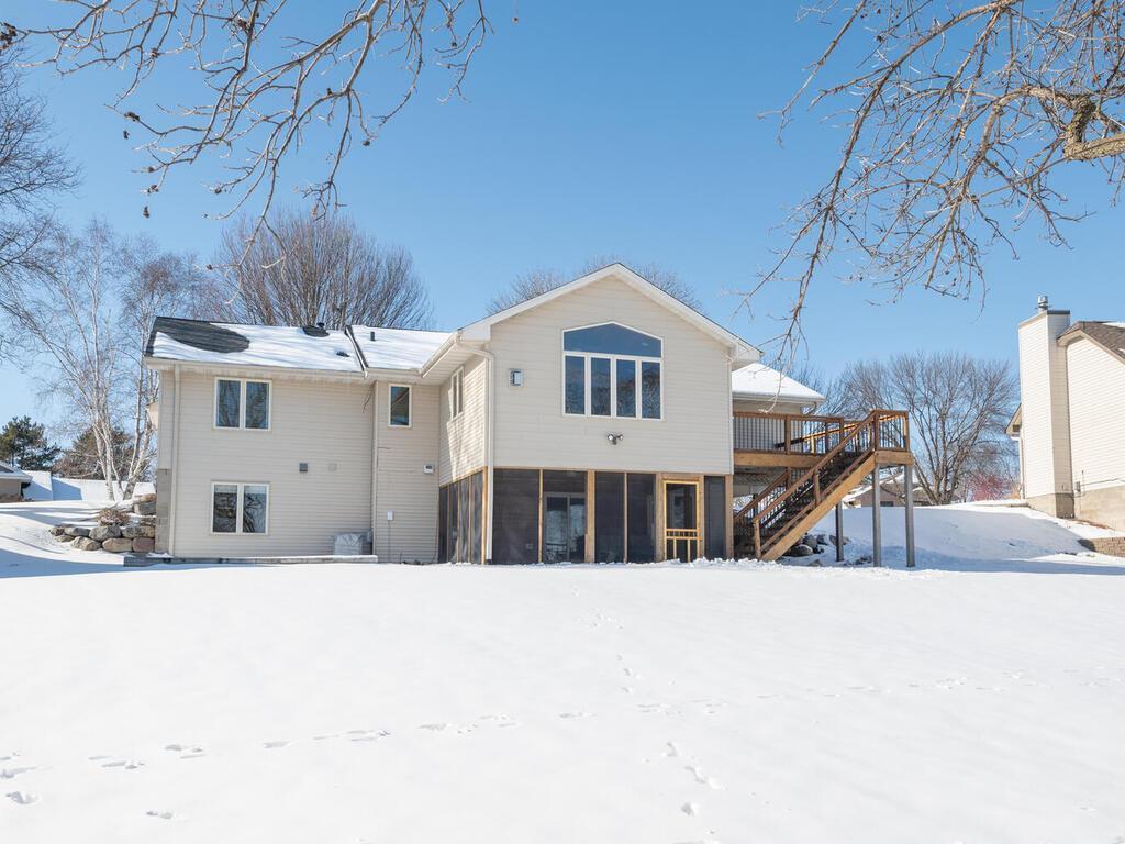 1321 Lake Susan Hills Drive