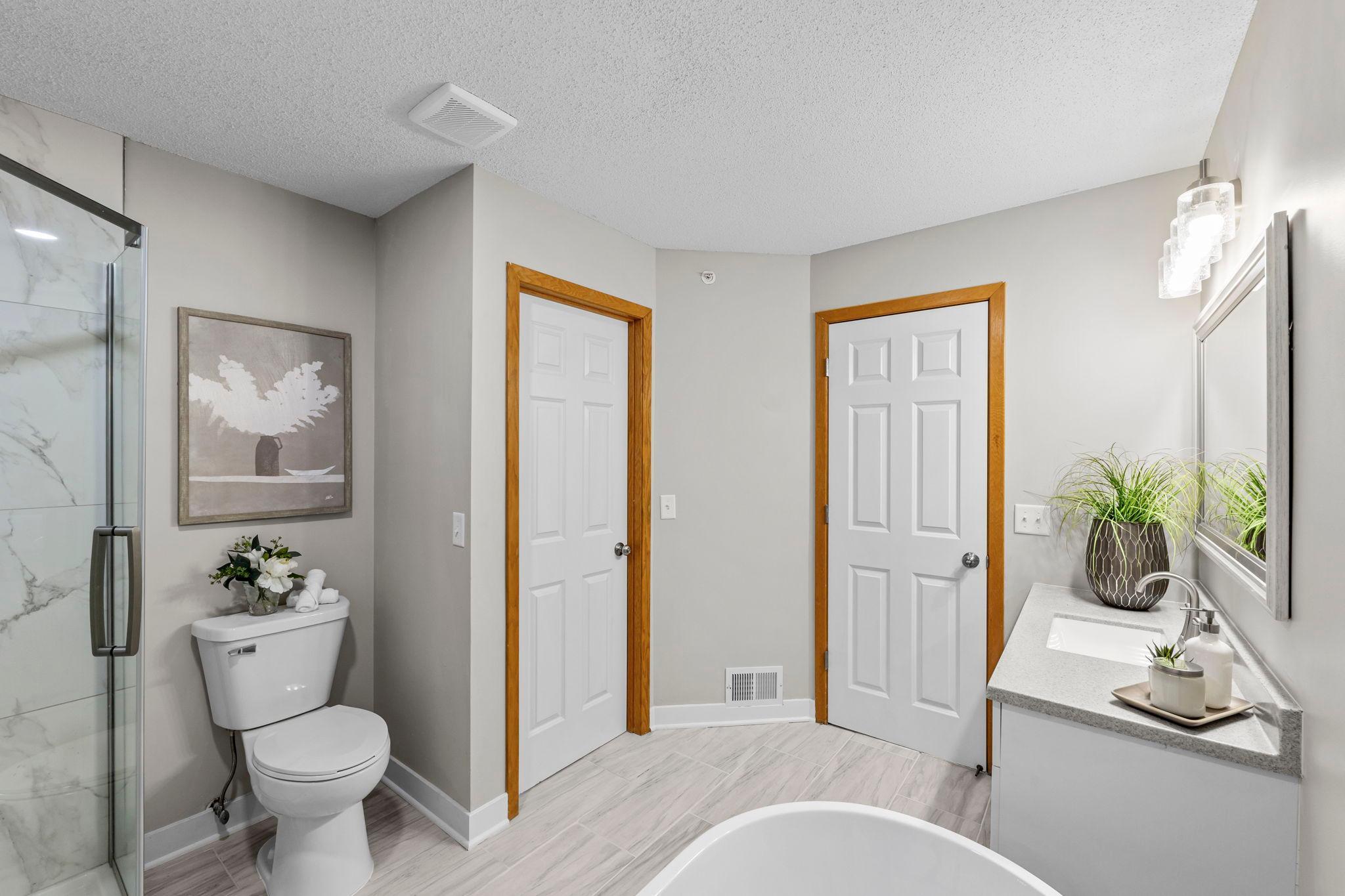 729 Fairfield Circle