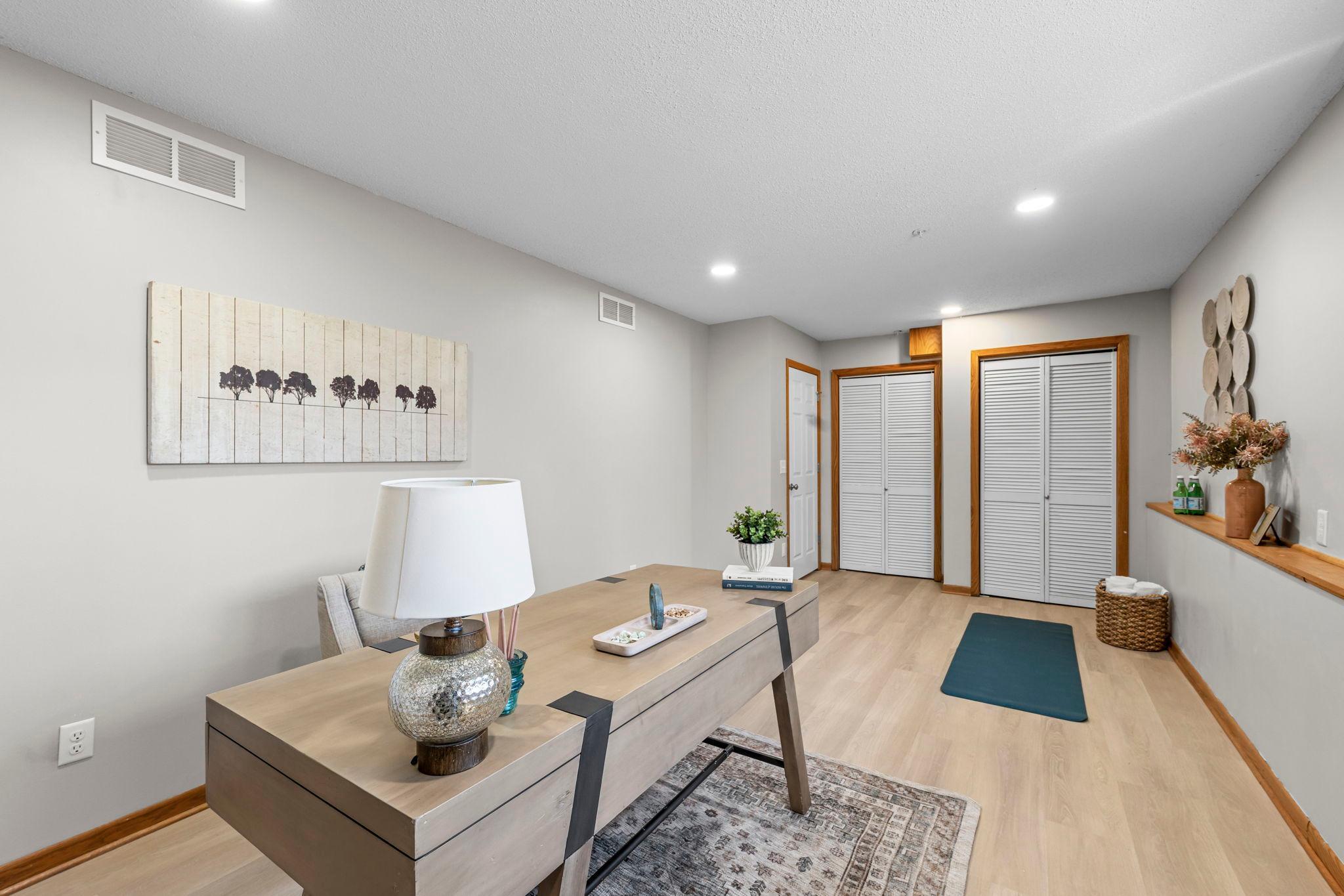 729 Fairfield Circle