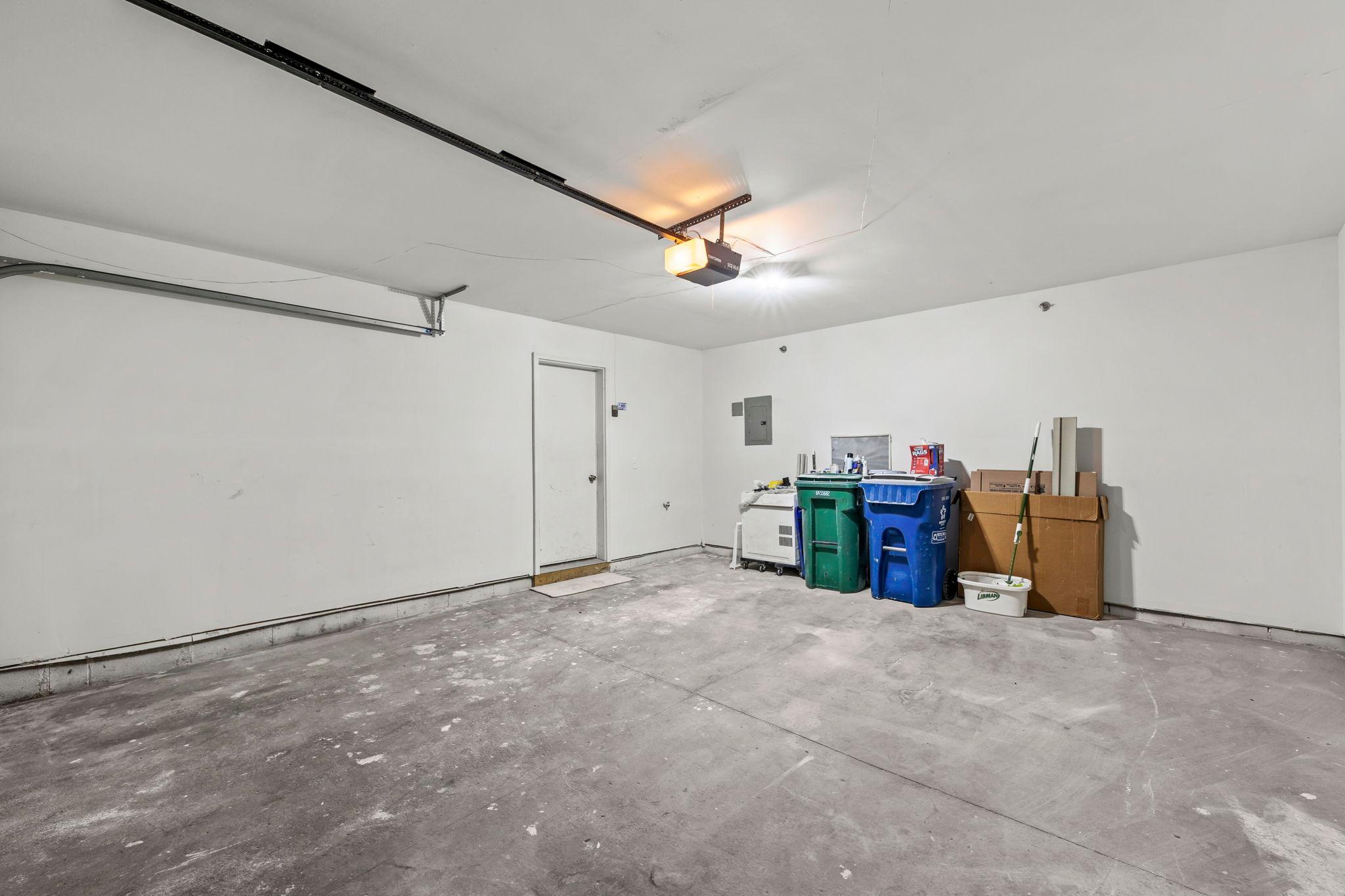 729 Fairfield Circle